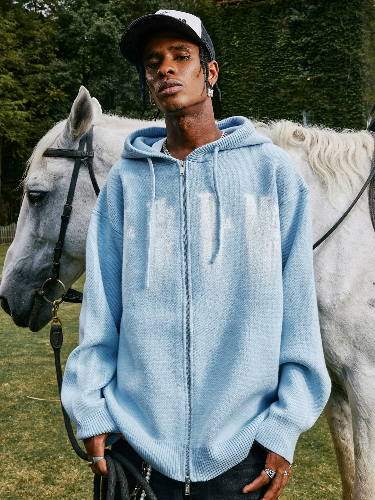 Oversized Gradient Graphic Zip-Up Knit Hoodie