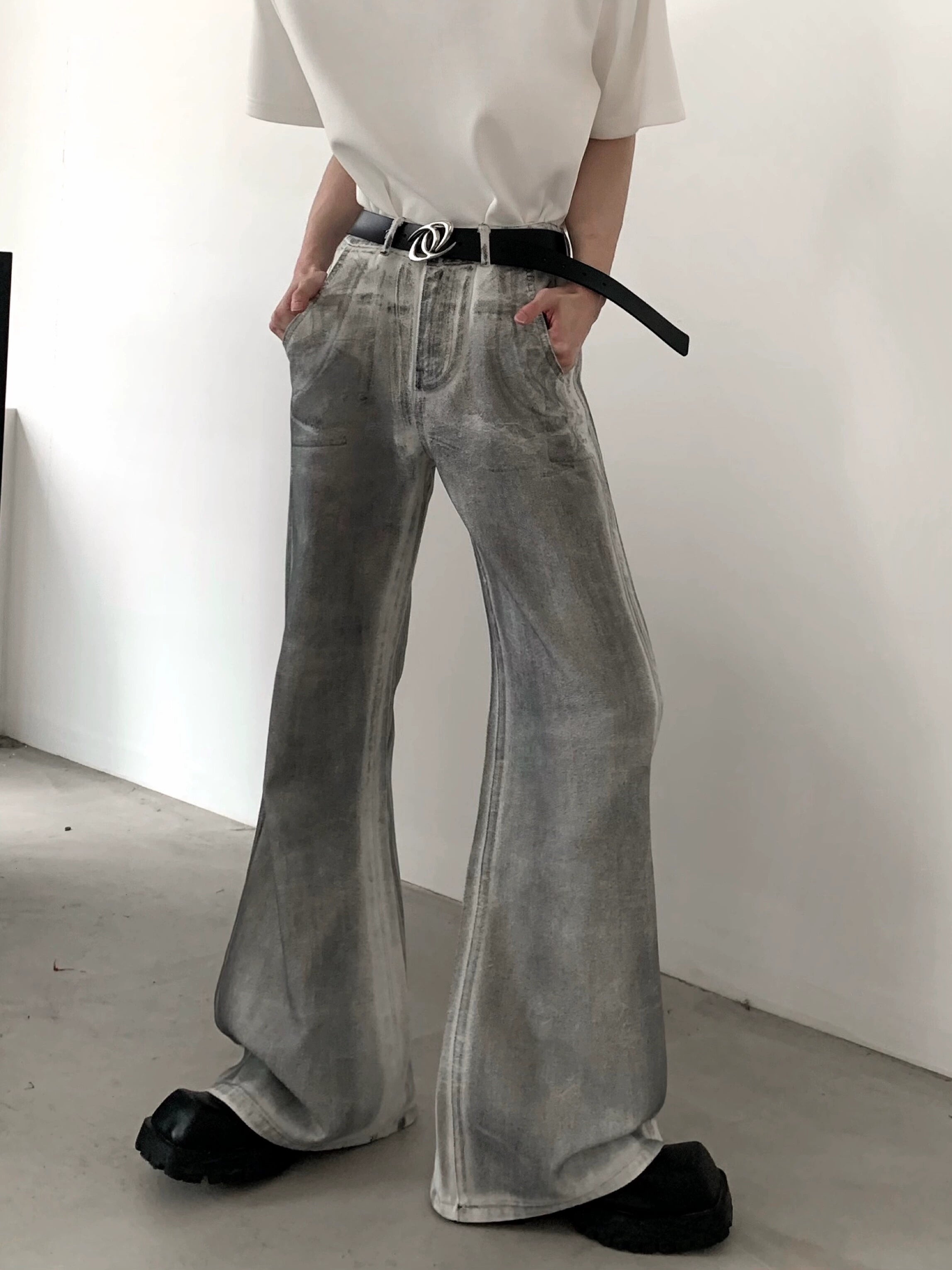 Wide-Leg Silver Metallic Jeans