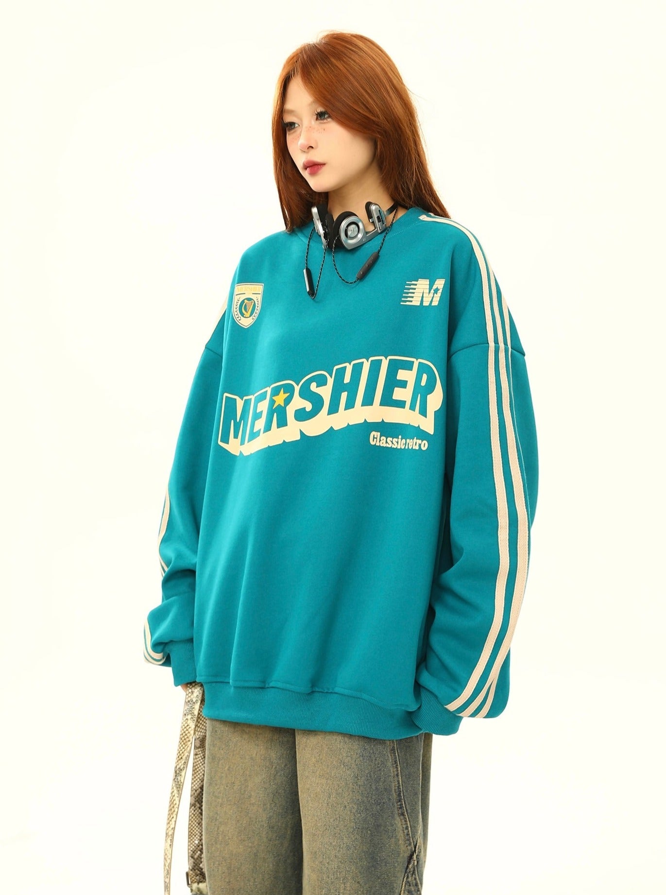 Retro-Style Oversized Sweatshirt