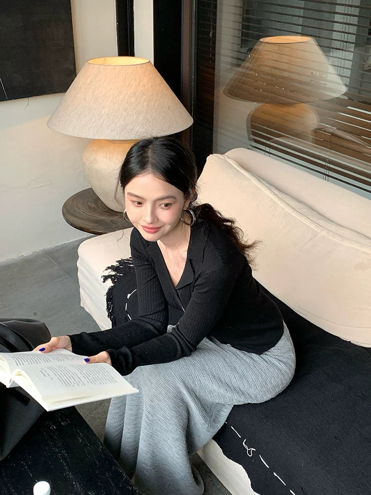 Ribbed V-Neck Button Knit Cardigan