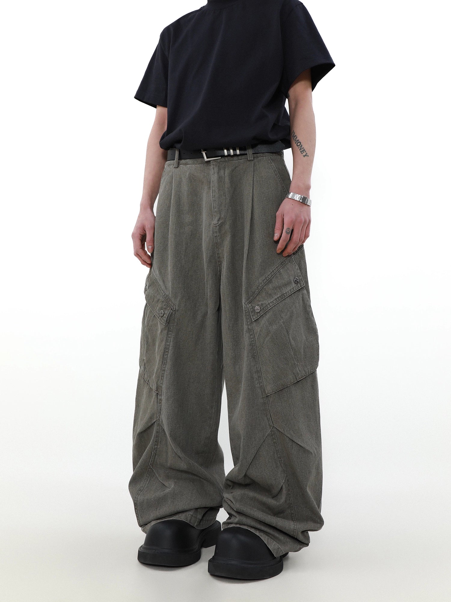 Shadow Fold Utility Cargo Jeans