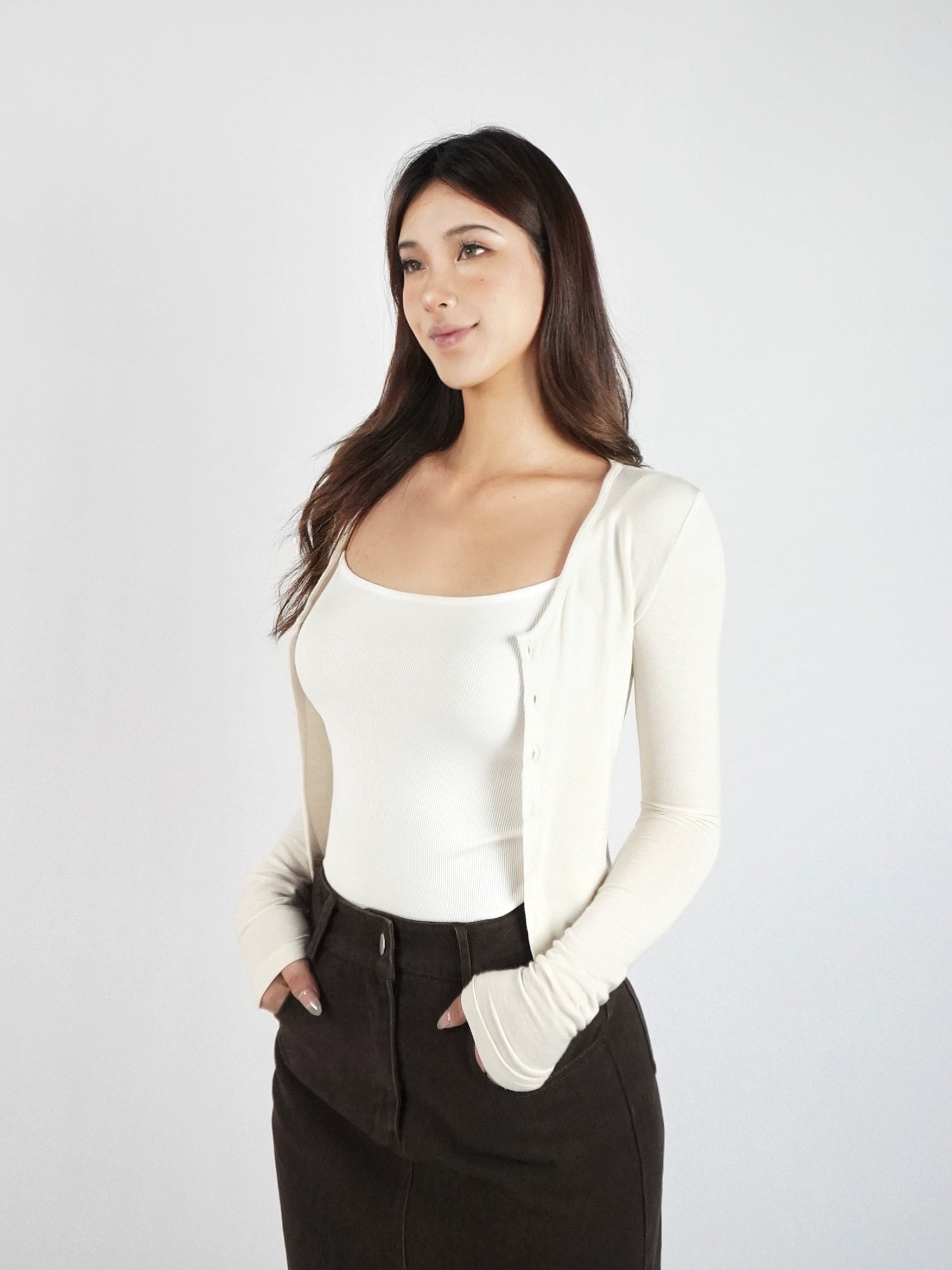 Knit Cropped Long-Sleeve Cardigan