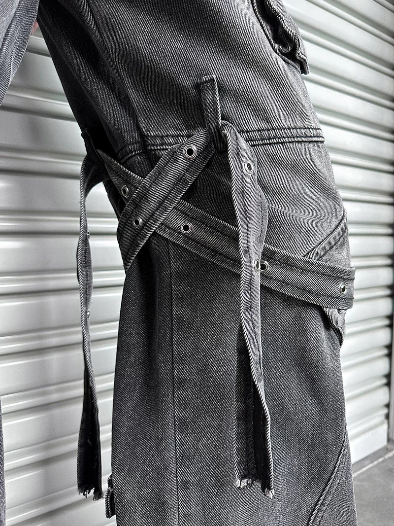 Grayscale Ruin Strapped-Cargo Flares