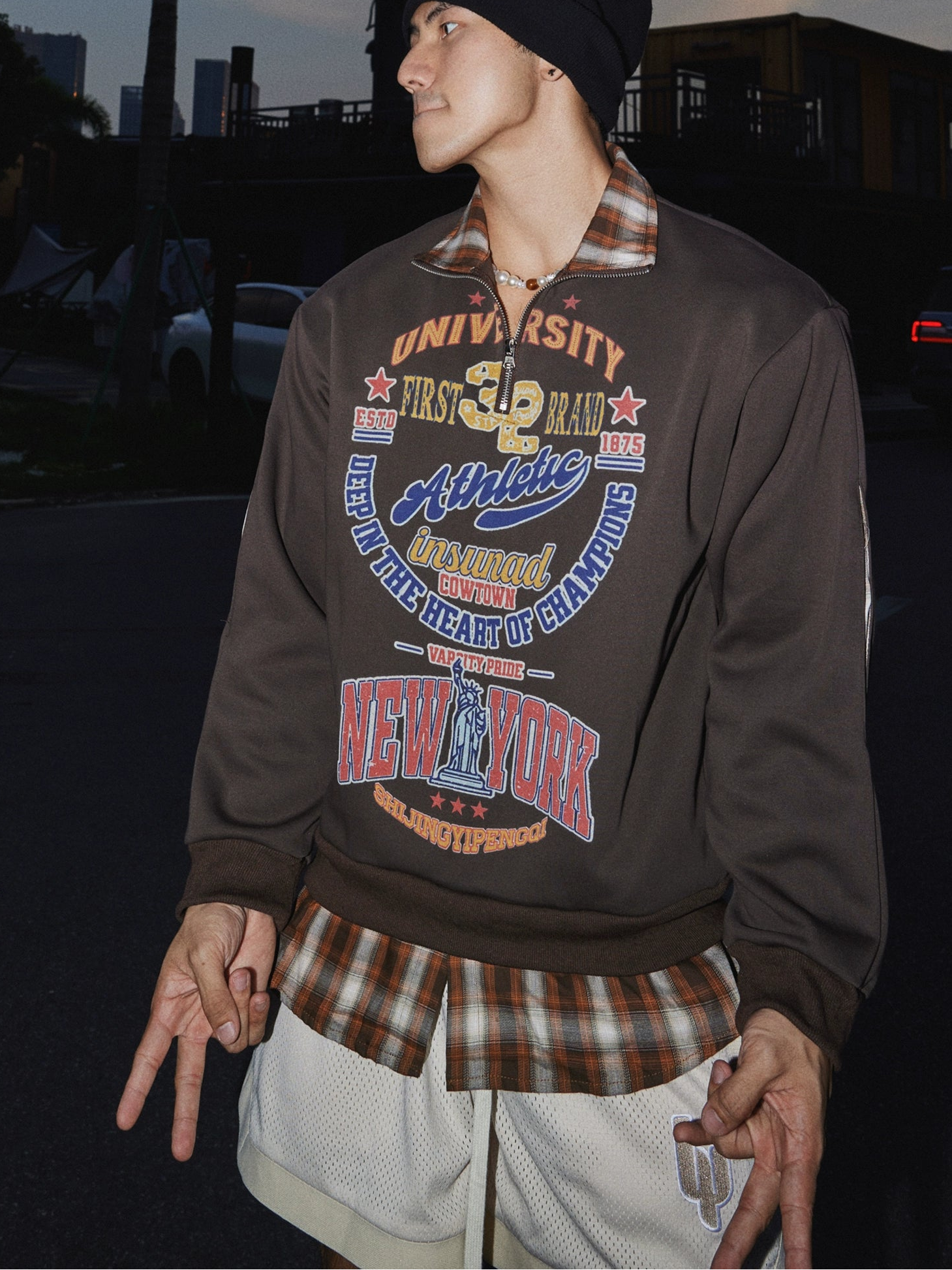 Vintage Graphic Quarter-Zip Sweatshirt with Plaid Collar