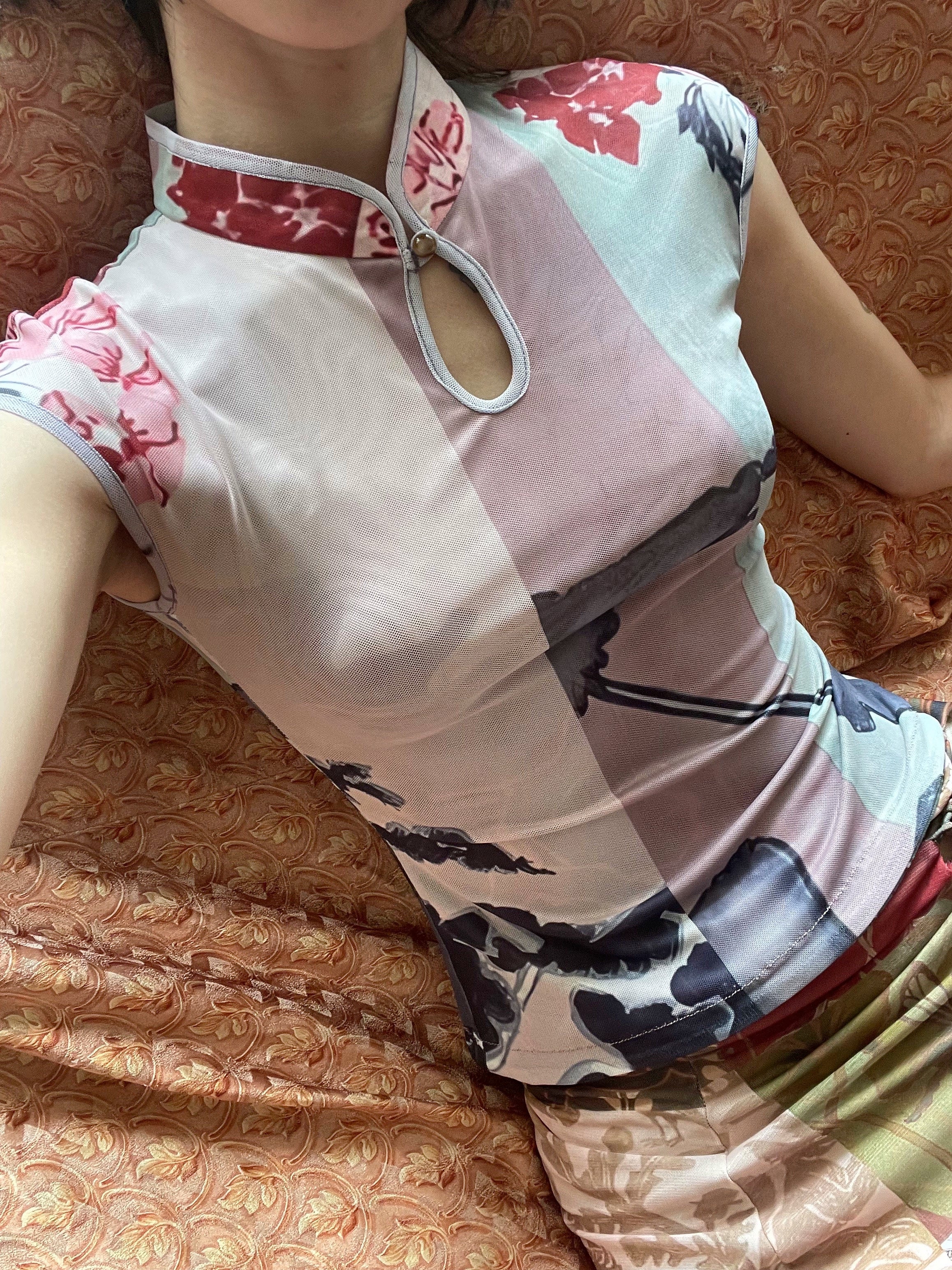 Lotus Mandarin Top