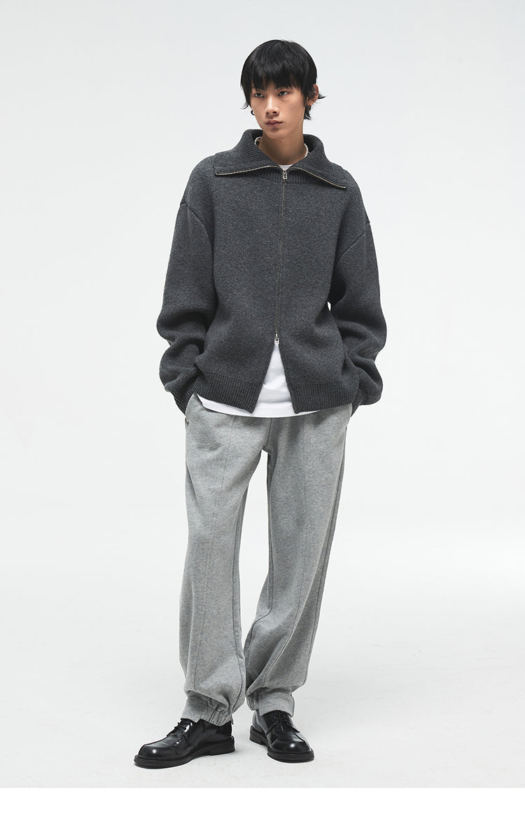 Relaxed Pin-Tuck Sweatpants