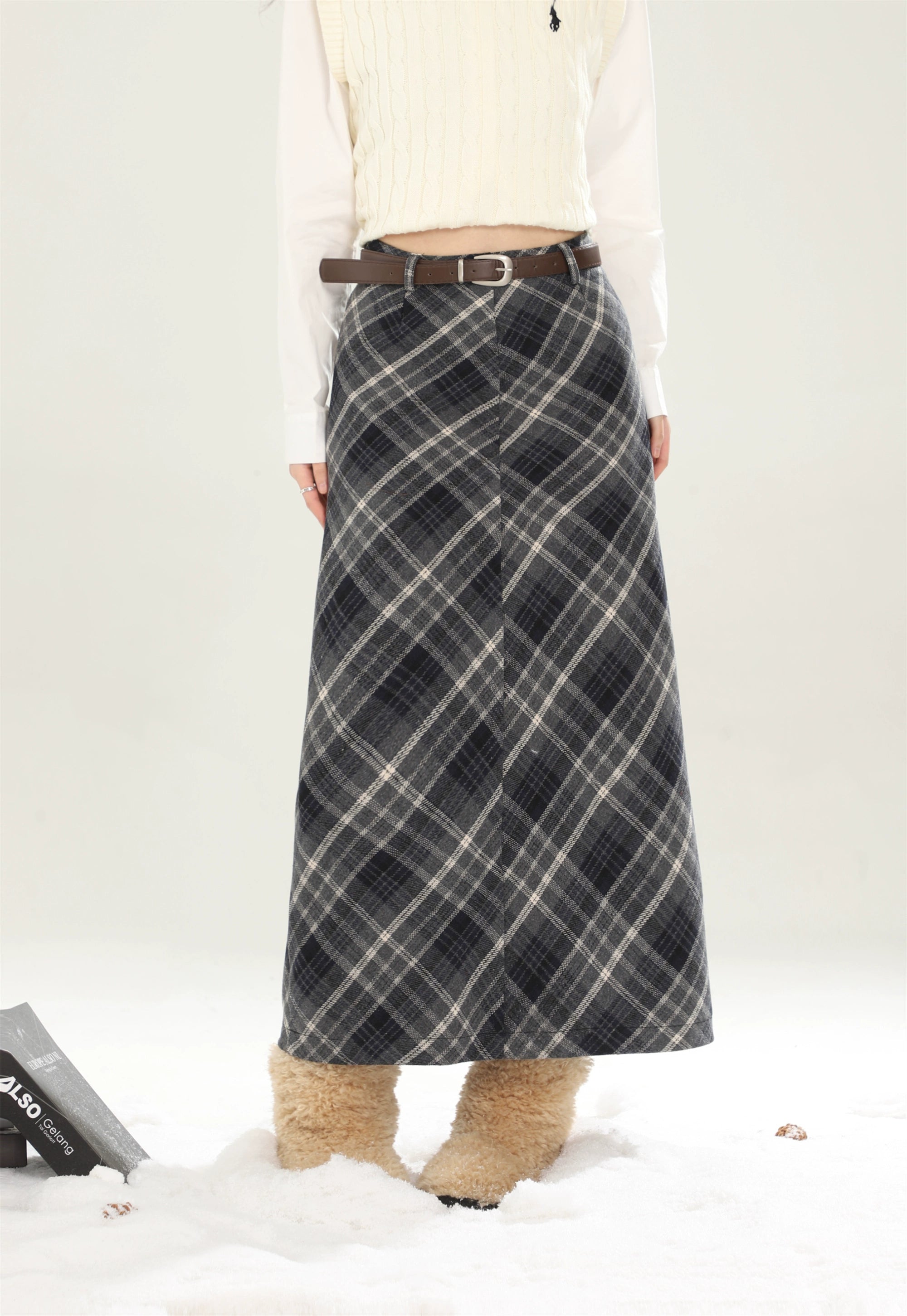 High-Waisted Plaid Skirt