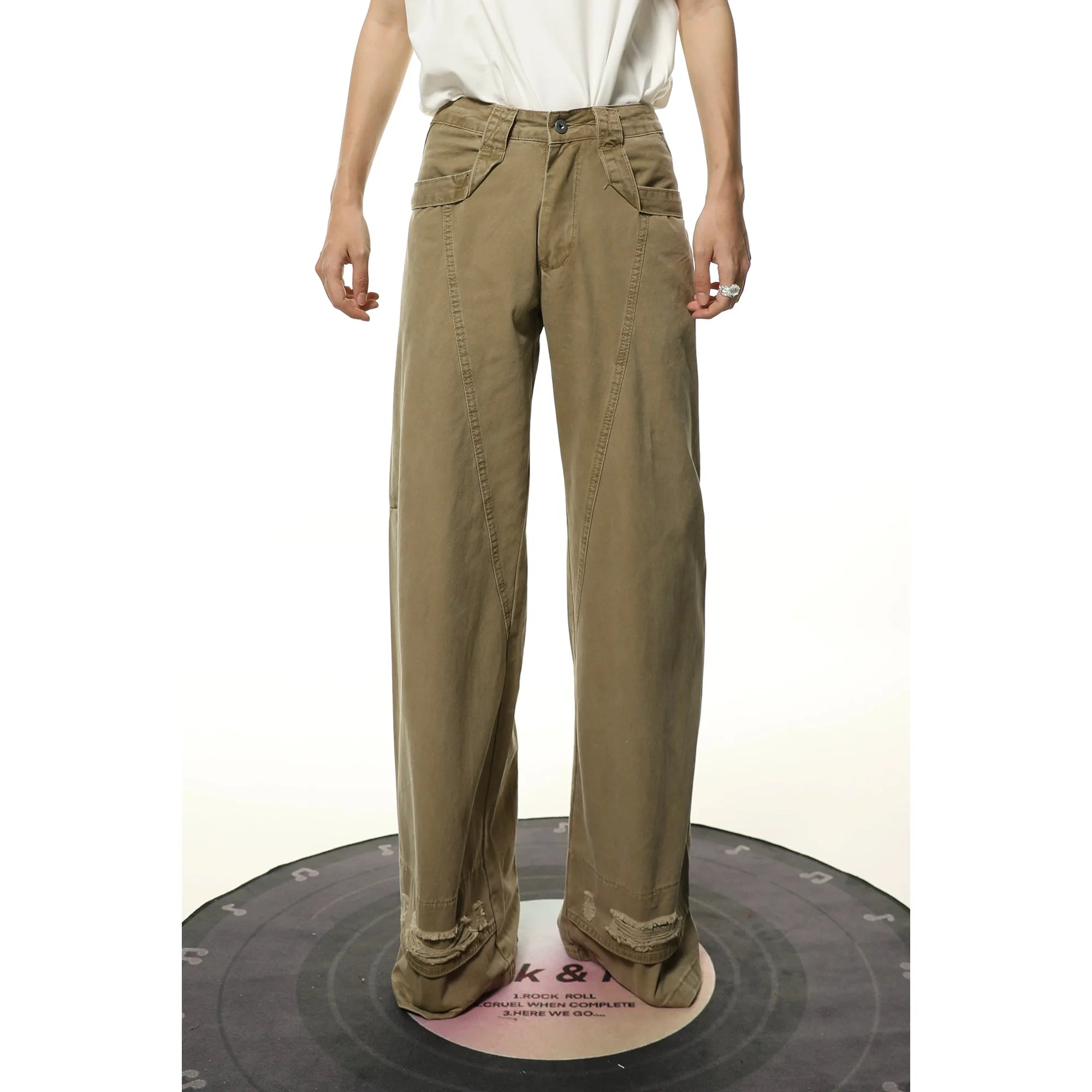 Wide-Leg Khaki Cargo Pants with Distressed Hem