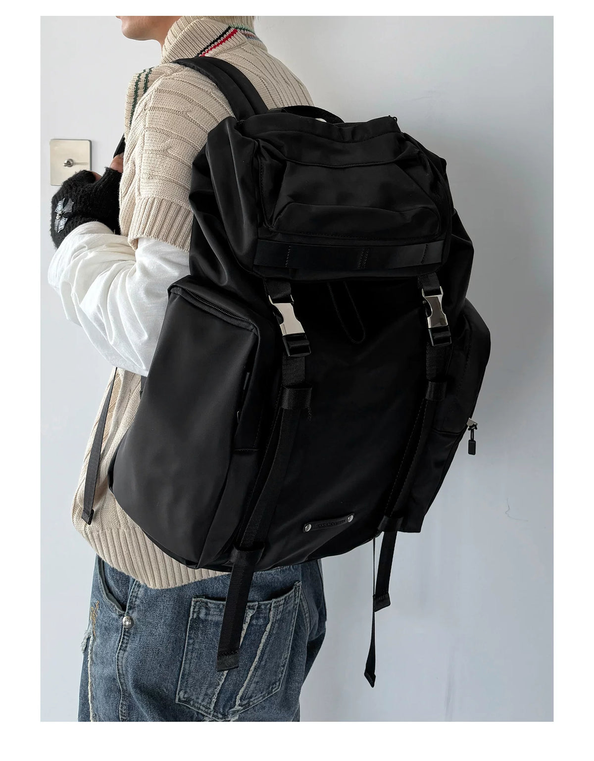 Roamer Utility Multi-Pocket Backpack
