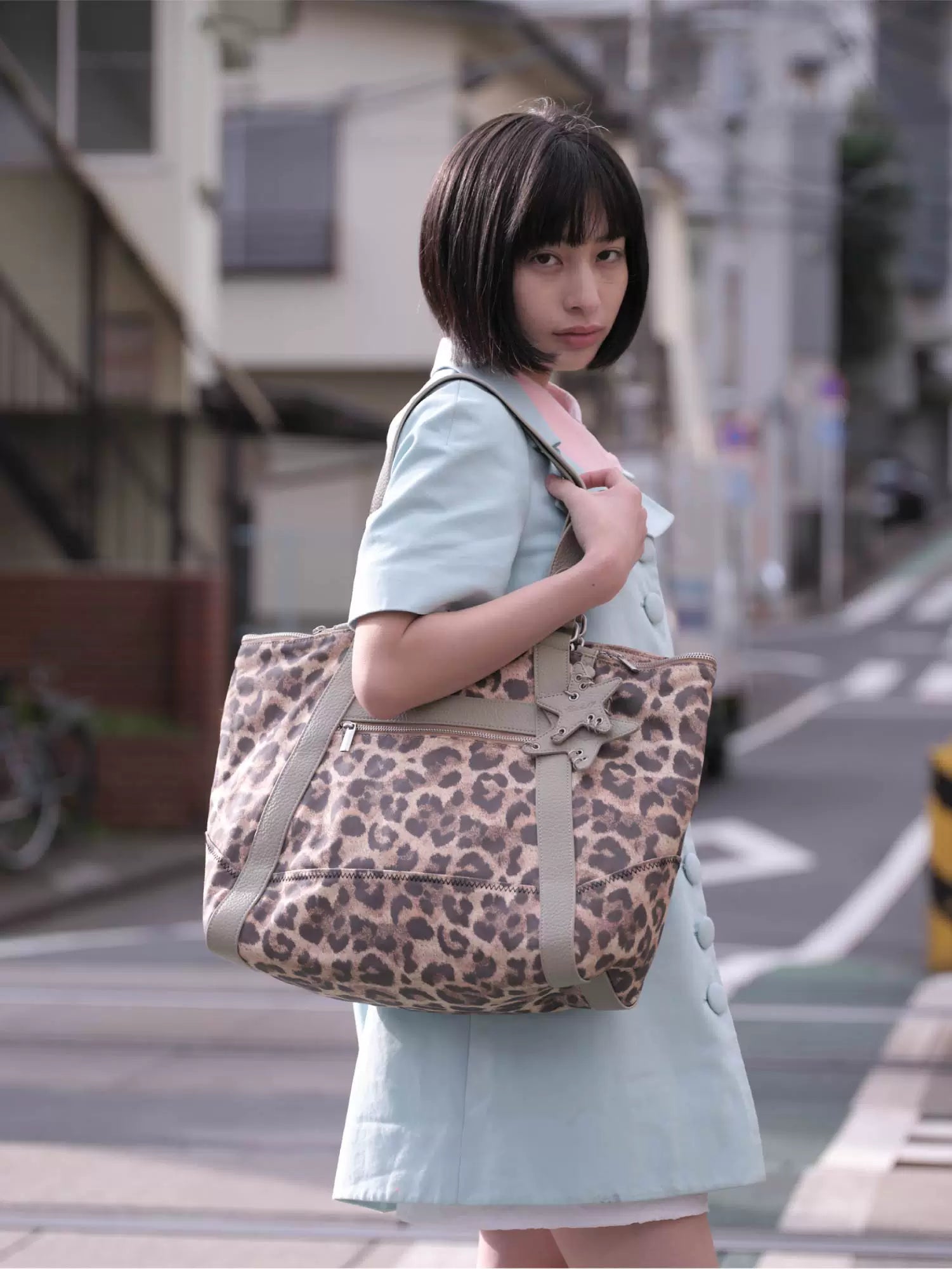 Leopard Print Commuter Tote Bag - view 2