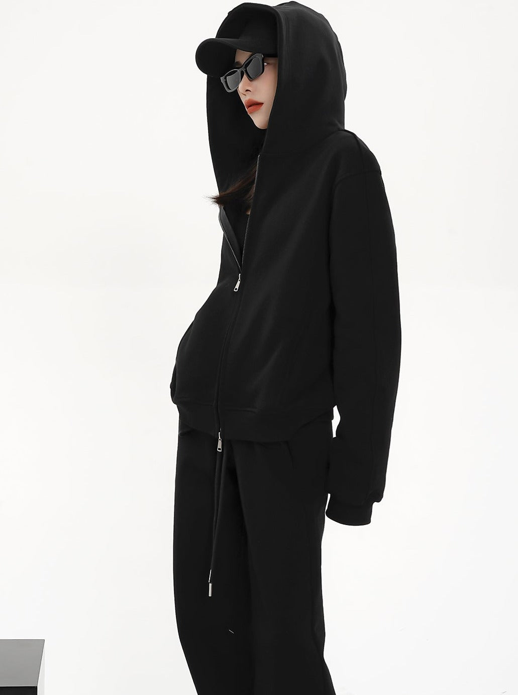 Oversized Zip-Up Hoodie - Unisex Relaxed Fit Sweatshirt Jacket