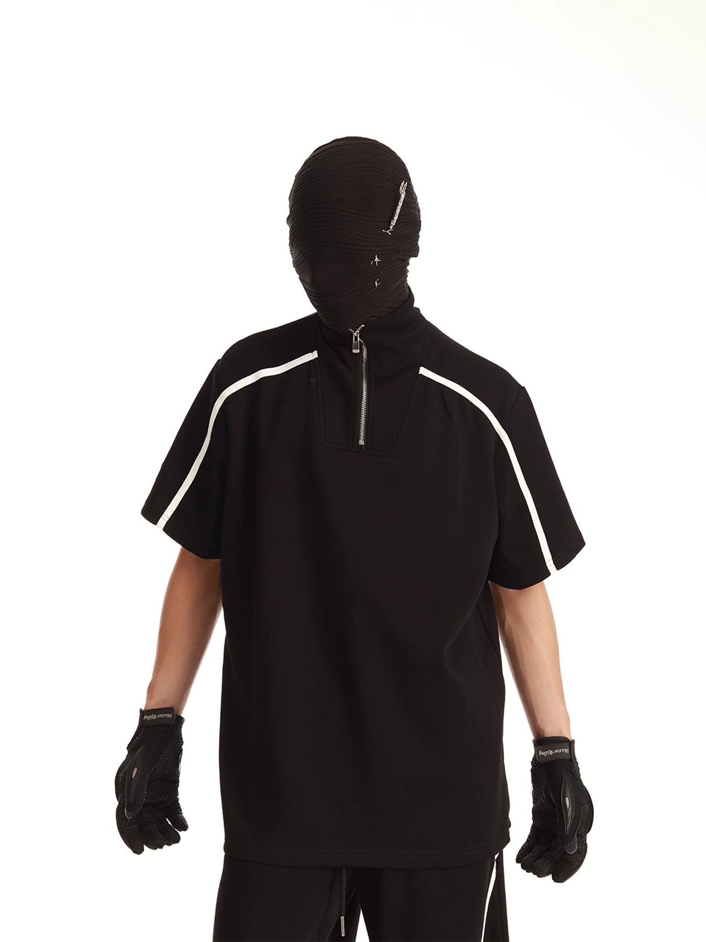 Apex Track Mockneck Tee