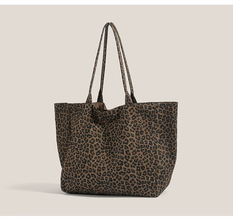 Safari Liner Carryall Tote