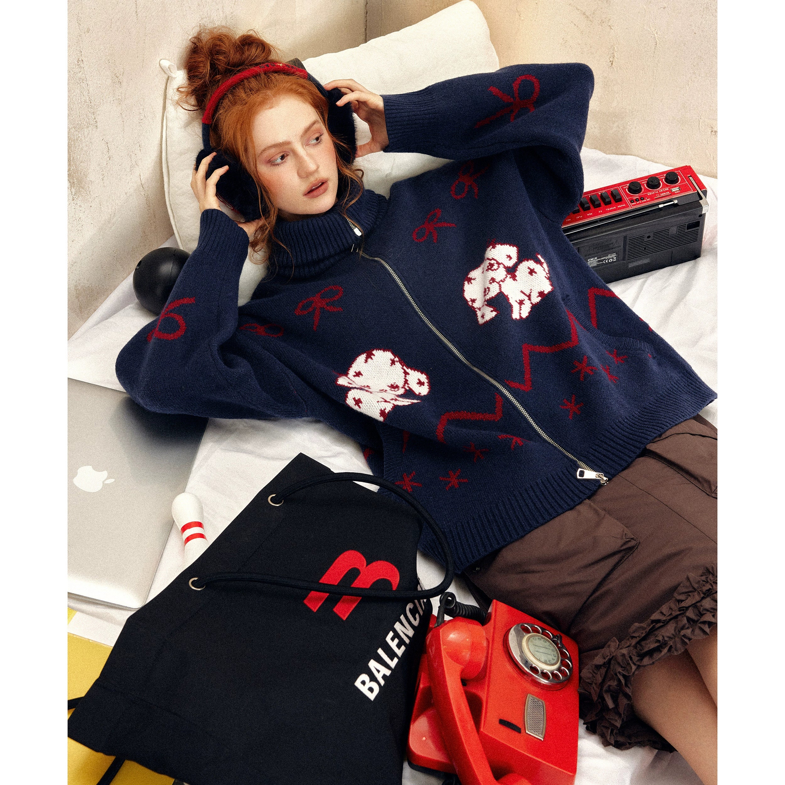 Oversized Zip-Up Sweater with Puppy Print