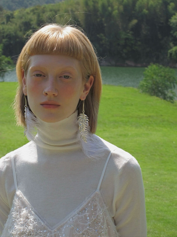 Essential Ribbed Turtleneck Knit Top