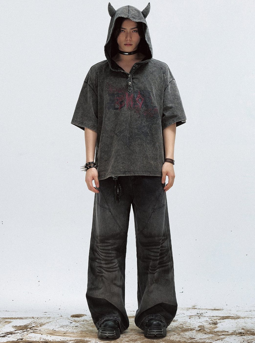 Men's Distressed Washed Hooded Top