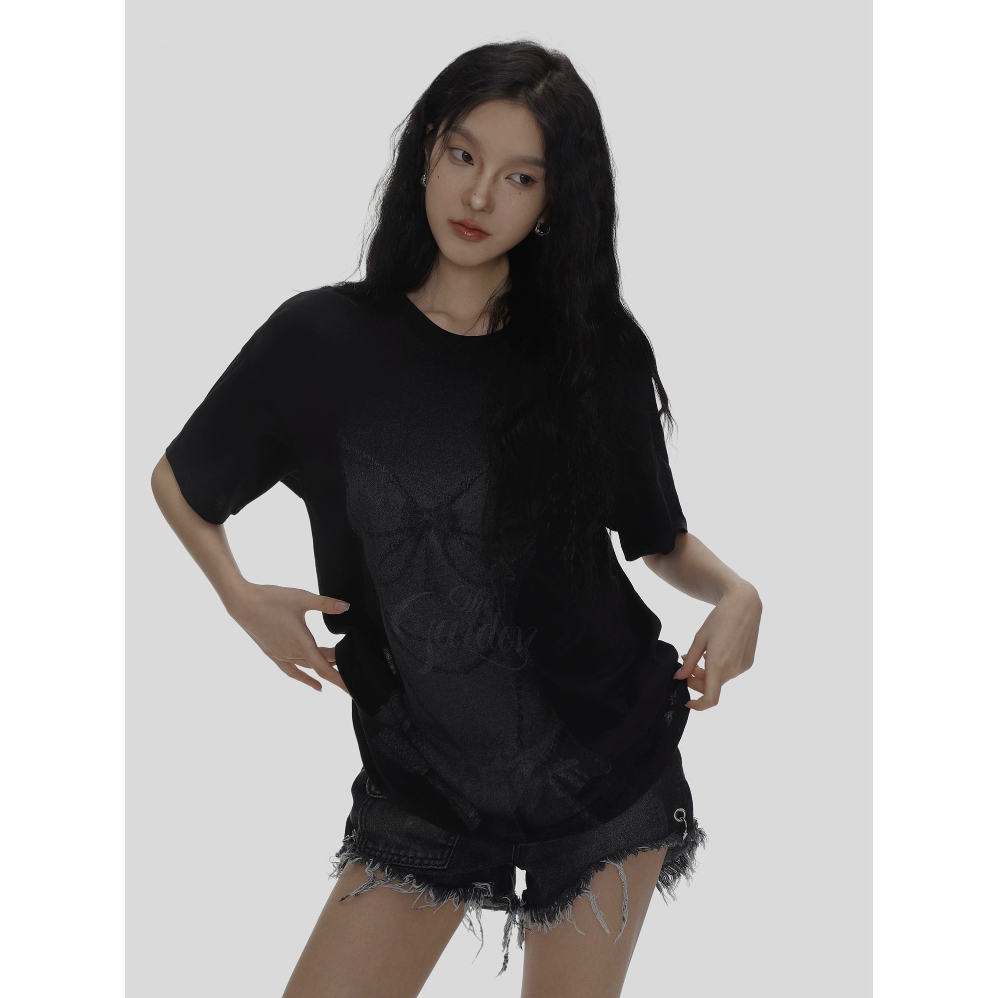 Round Neck Elbow Length T-shirt