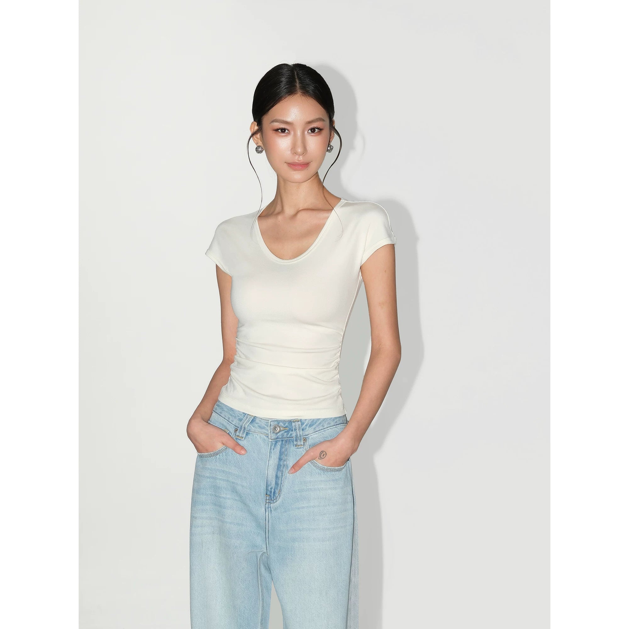 Soft Curve Ruched V‑Neck Tee