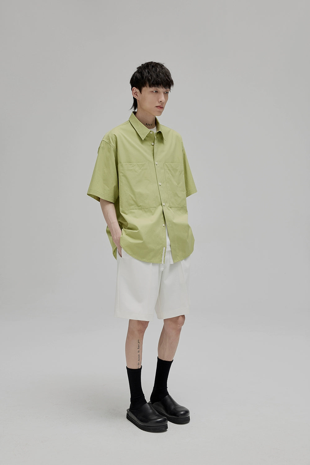 Square Collar Patch Pocket Short Sleeve Shirt