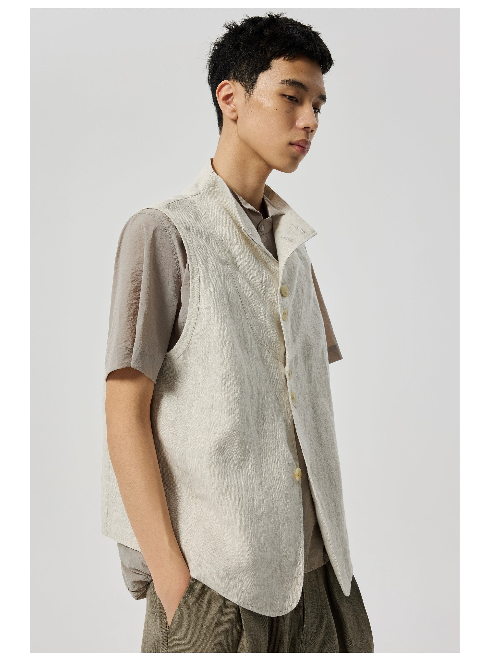Sleeveless Button-Up Vest