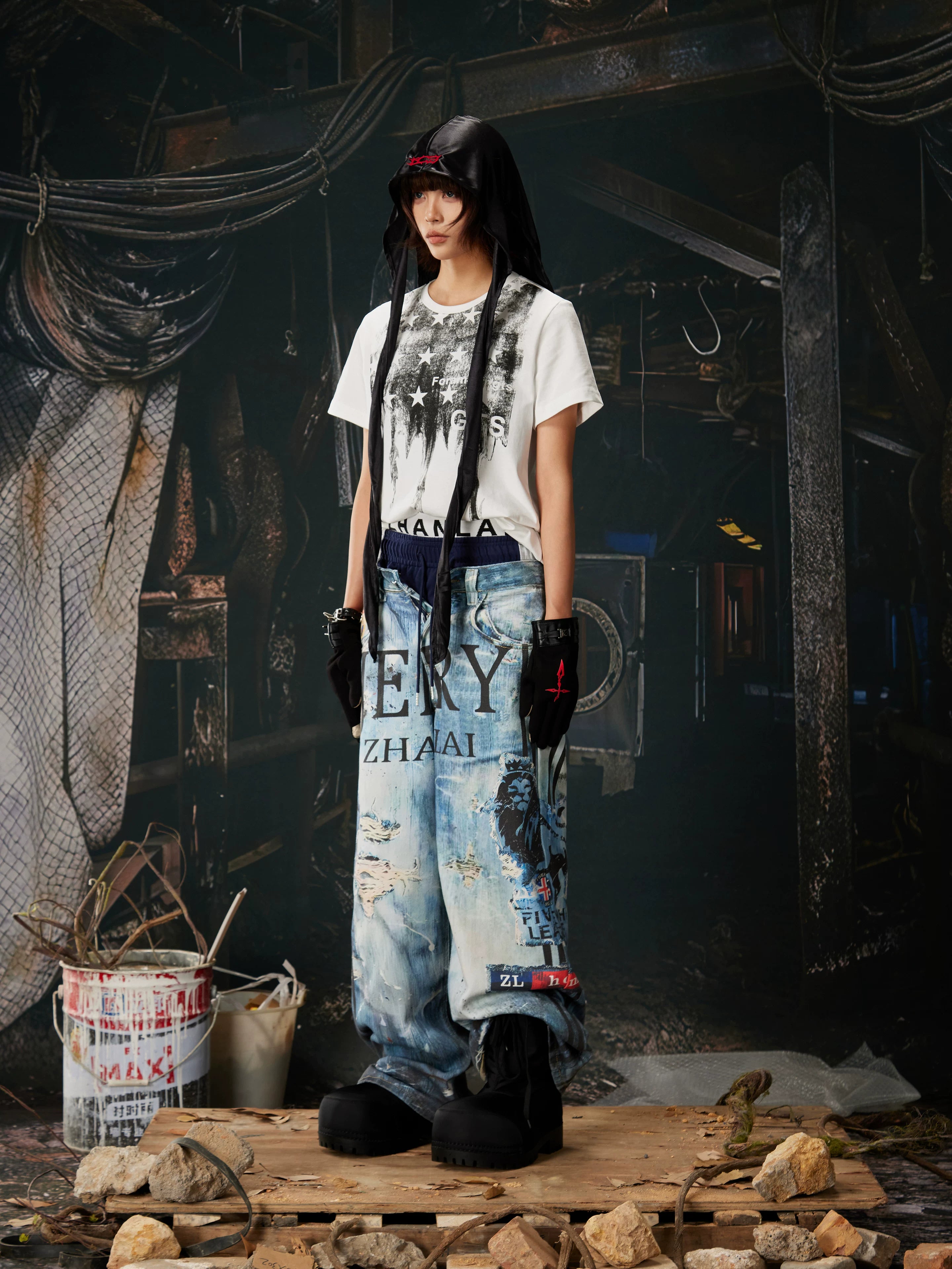 Distressed Ocean-Wash Jogger Jeans