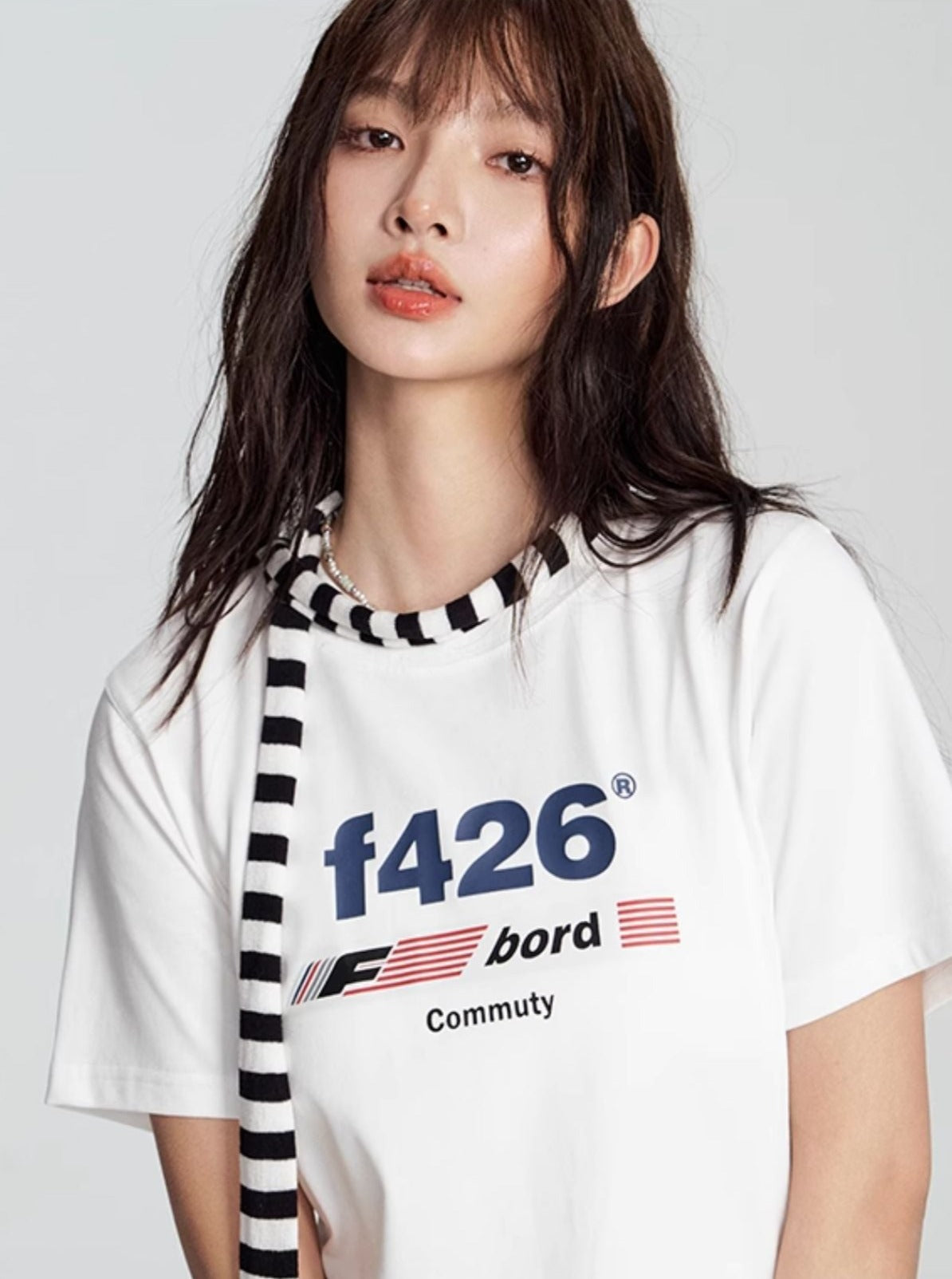 T-Shirt with American Flag Logo - chiclara