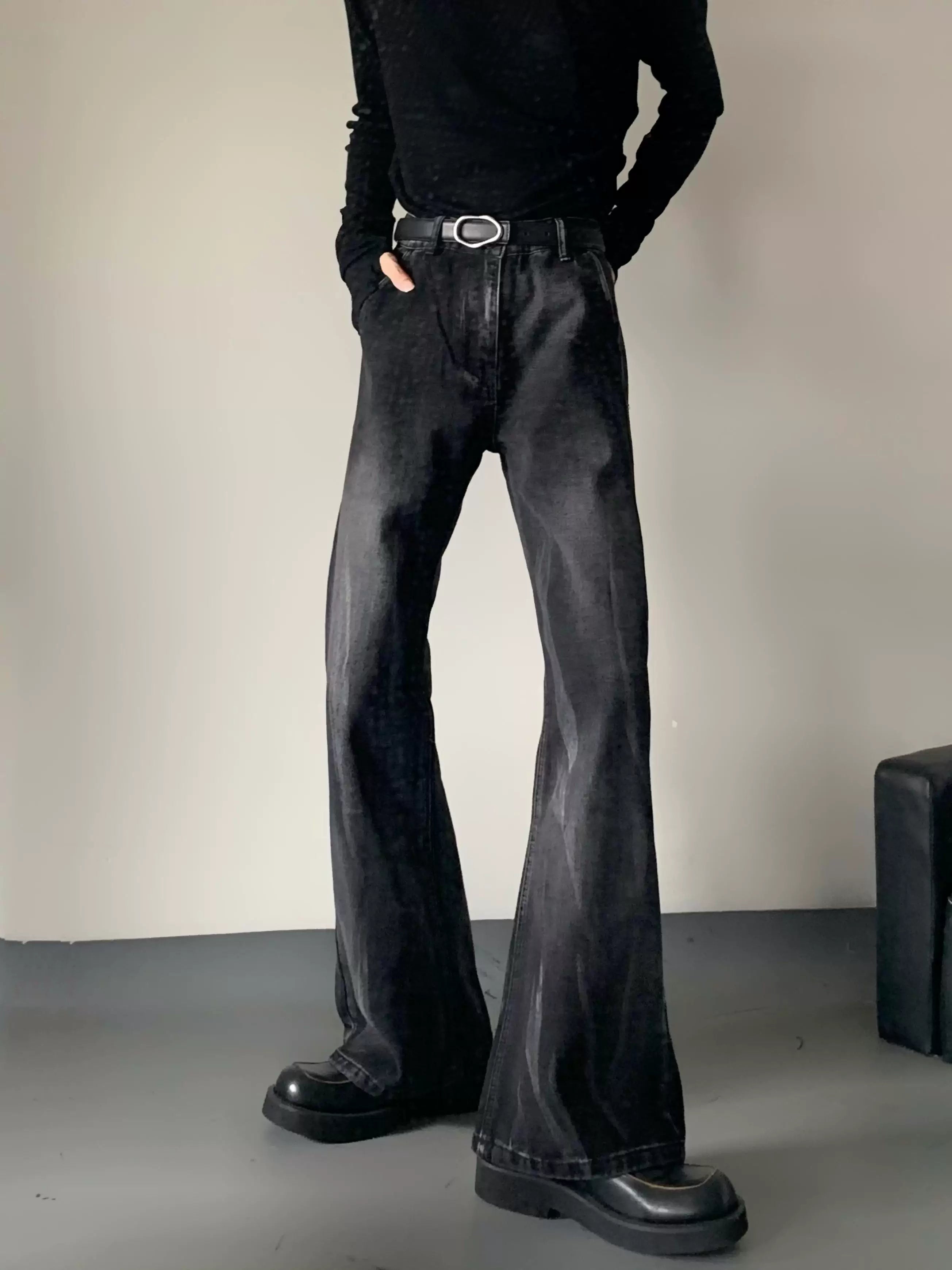 Obsidian Fade Flare Jeans