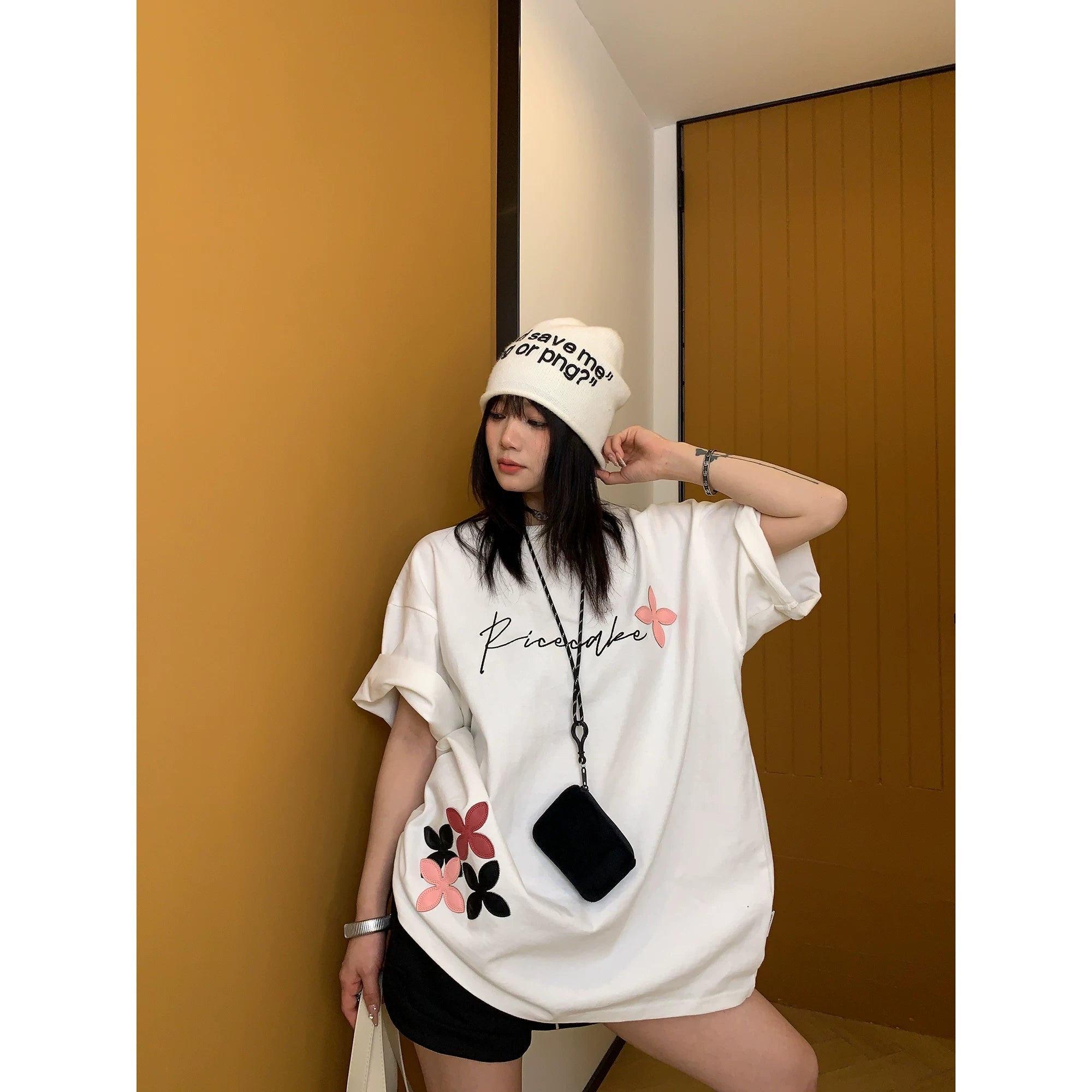 Blossom Script Oversize Tee
