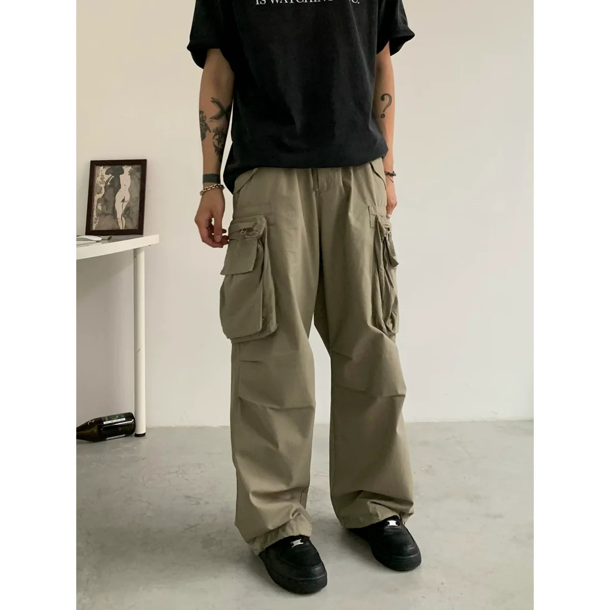 Wide-Leg Straight Fit Cargo Pants - chiclara