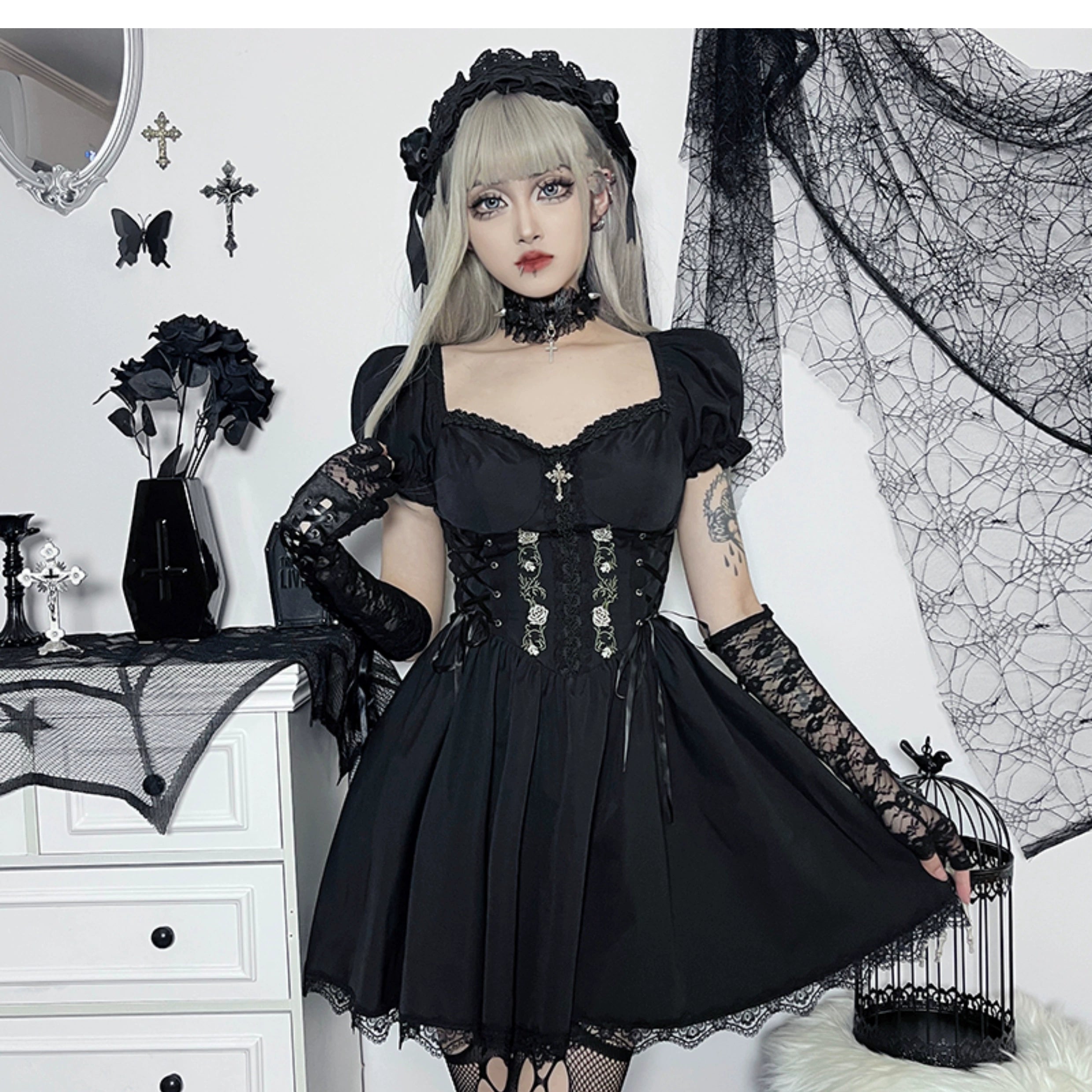 Wannathis Gothic Lolita Dress Set - Black Corset Mini Dress With Lace Bolero And Gloves