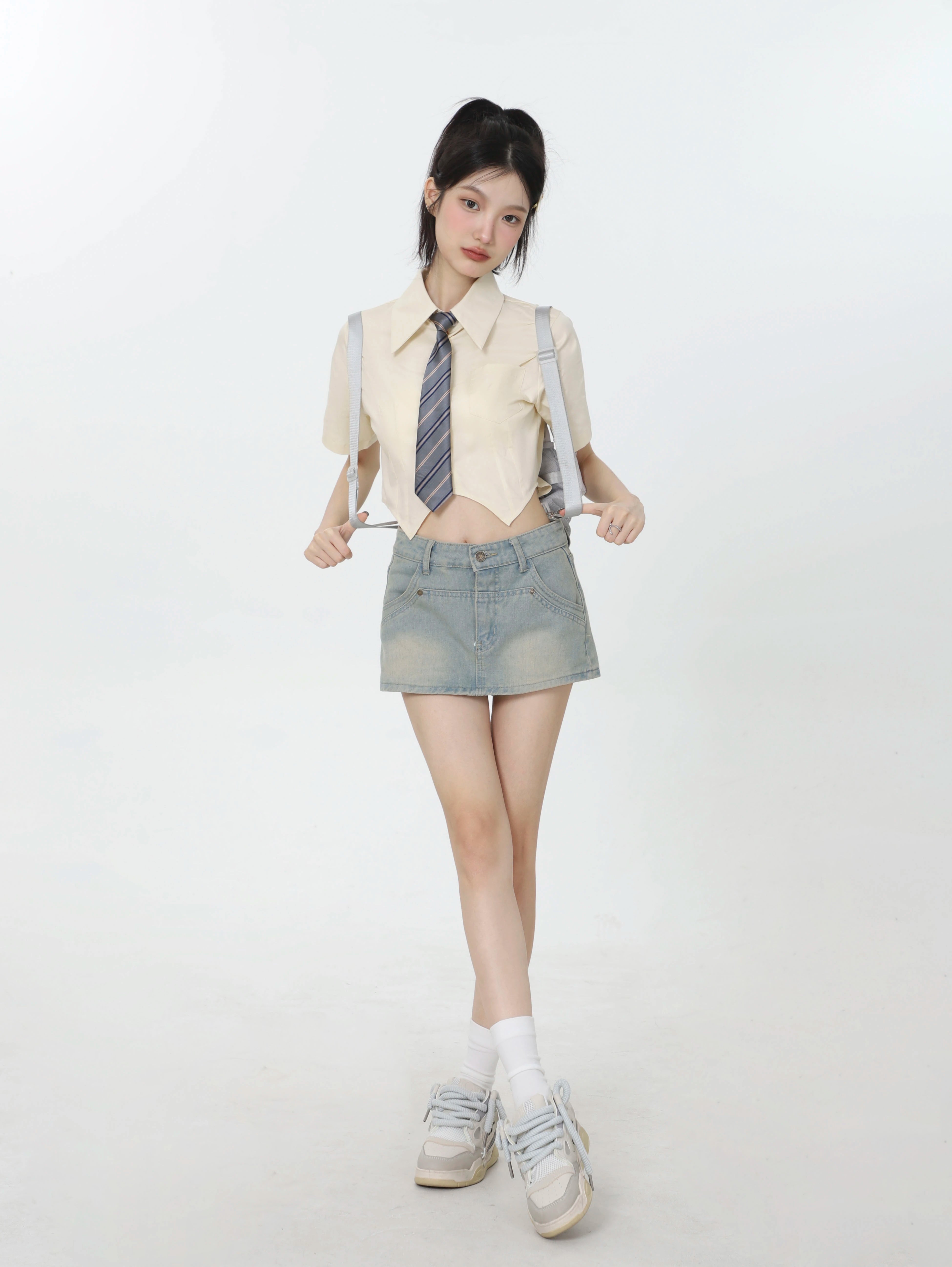 White Short-Sleeve Shirt with Tie JK Style