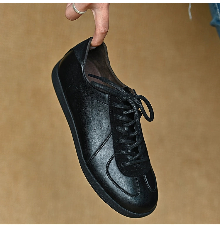 Midnight Urban Classic Sneakers