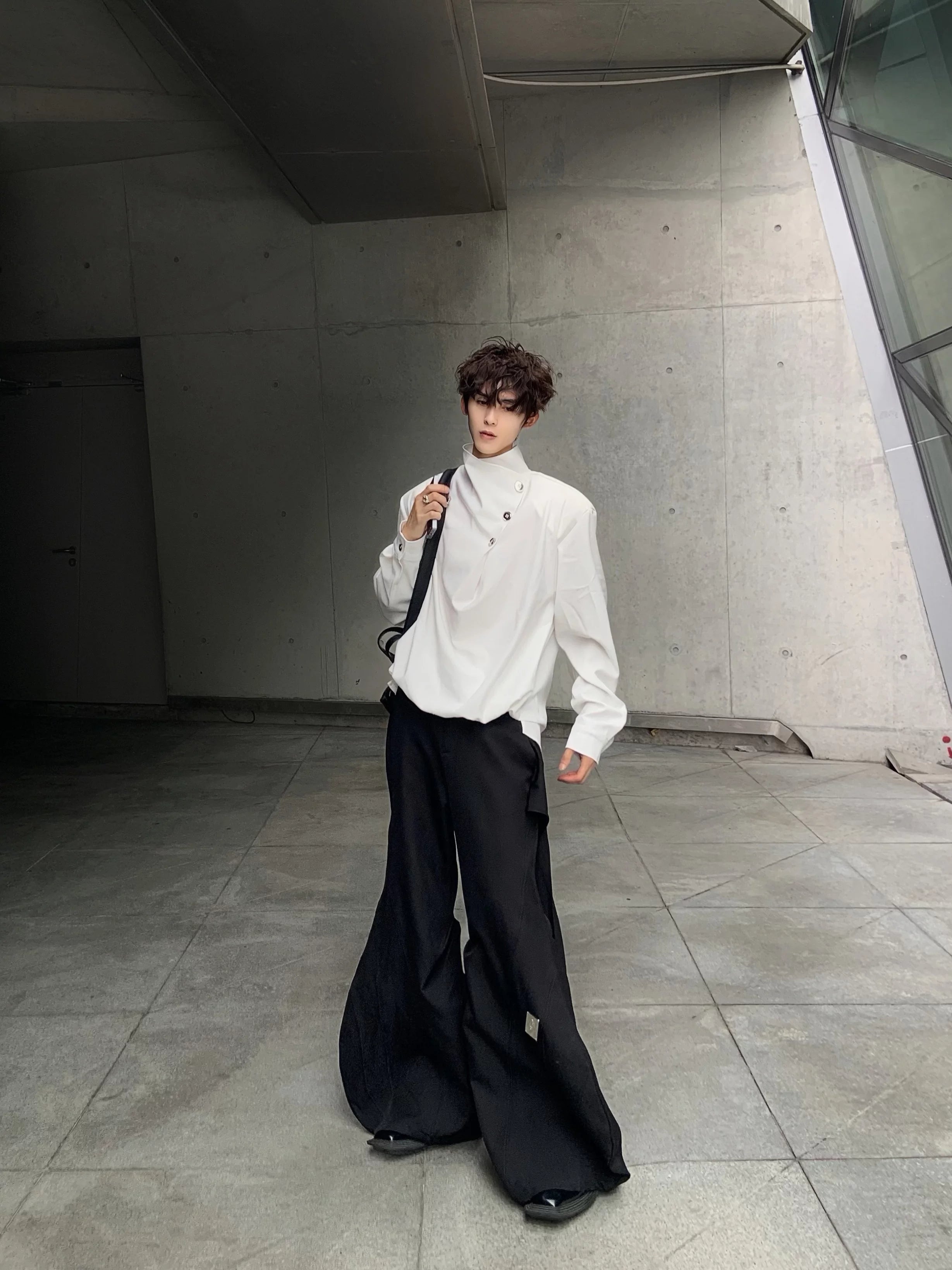 Ascent Drape Collar Shirt
