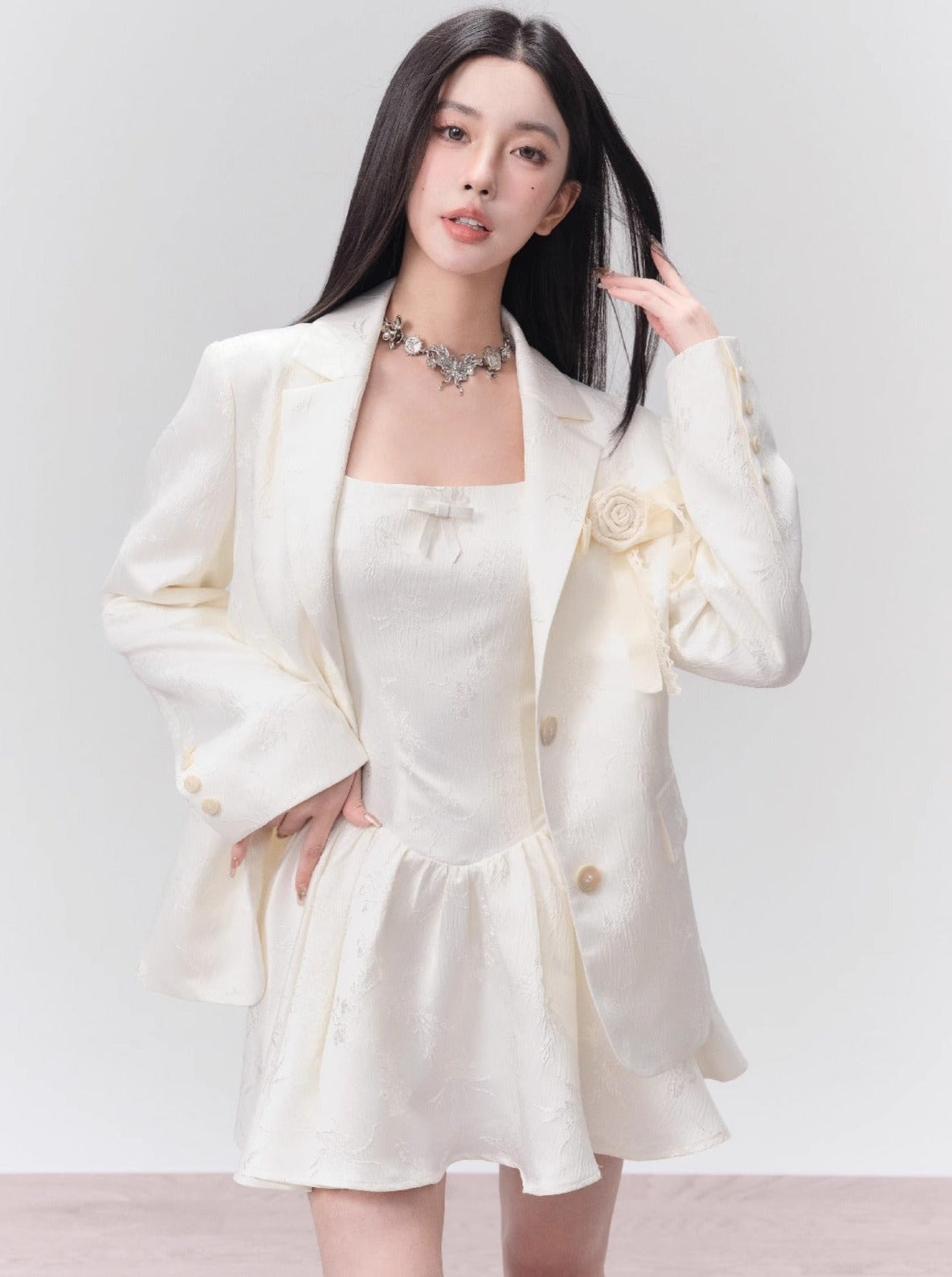 Versatile Tailored Blazer: Ivory with Floral Brooch or Black with Chain Accent