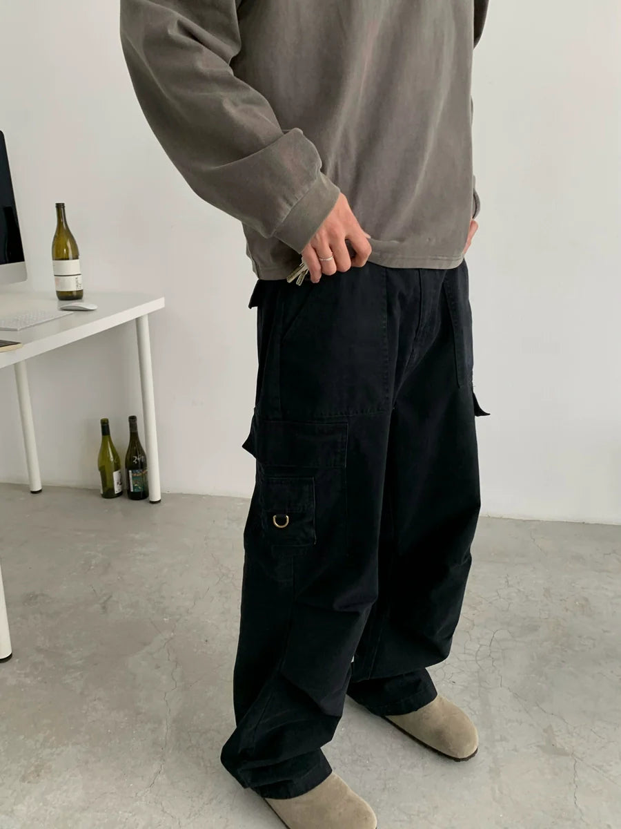 Relaxed Fit Cargo Pants - chiclara