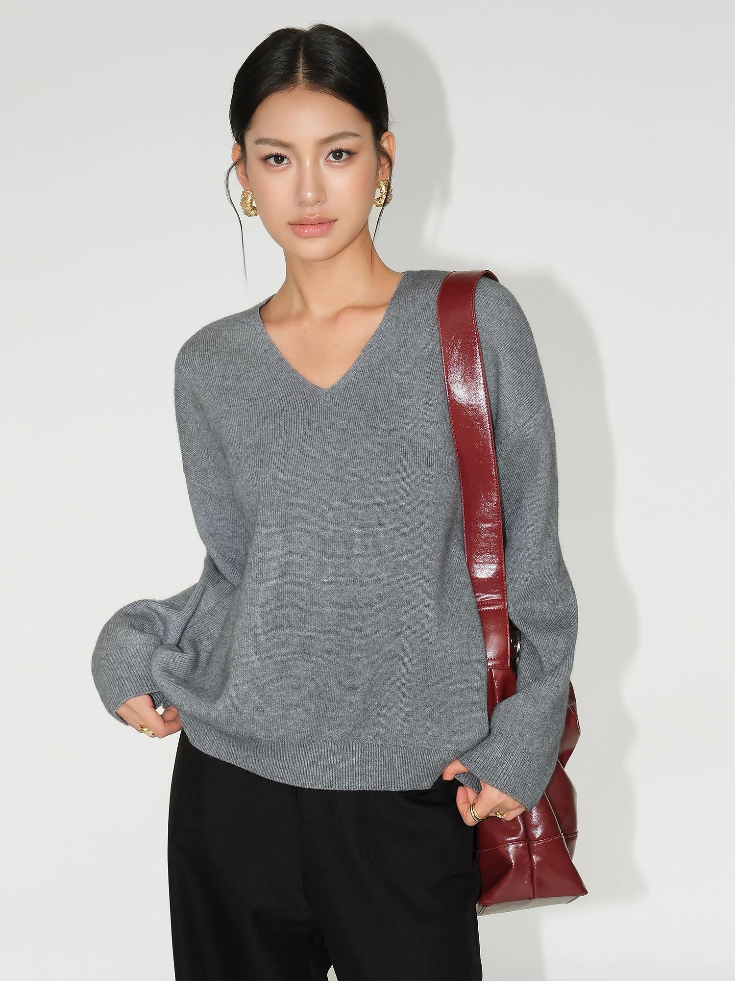 Cozy Line V‑Neck Relaxed Knit Sweater