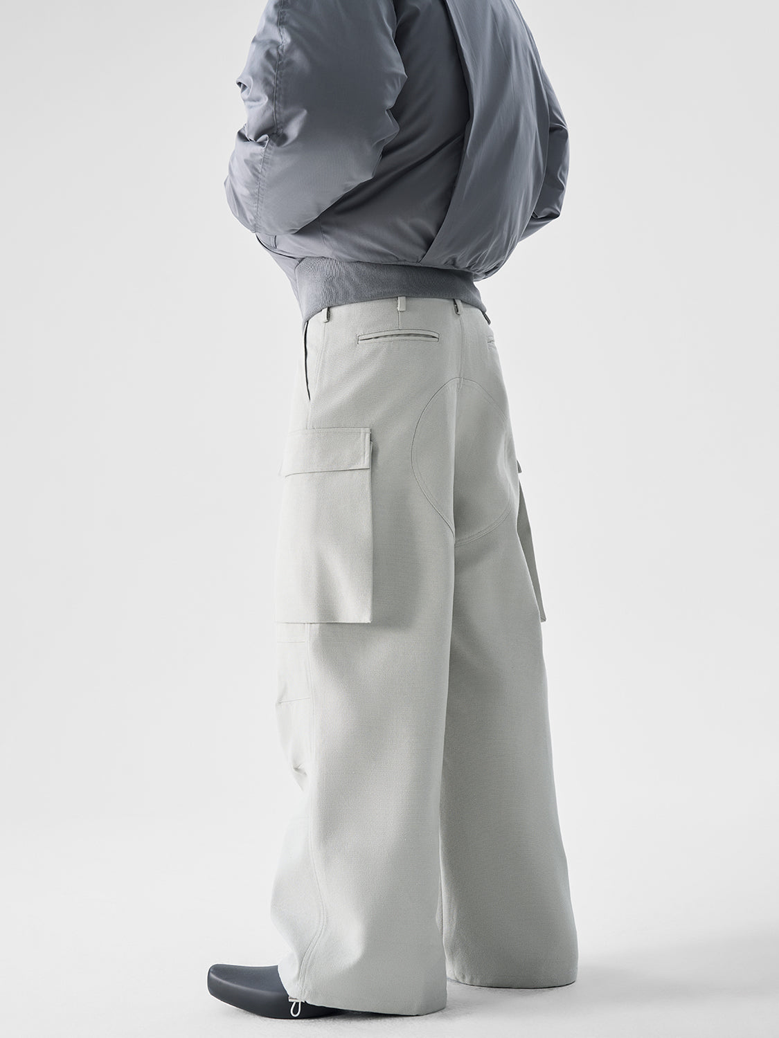 Structured Pocket Utility Cargo Pants