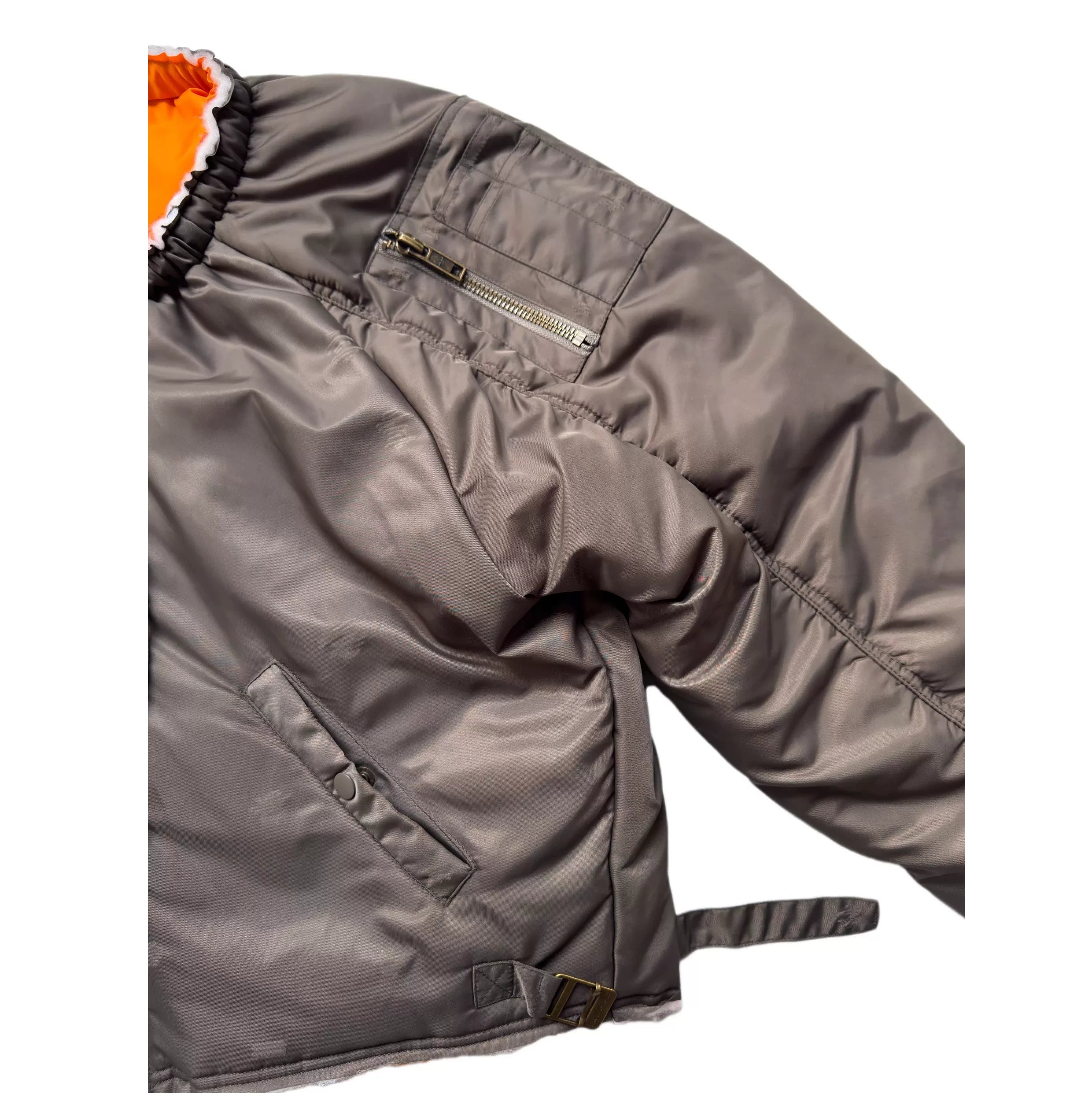Ember‑Lined Halo Puffer Bomber