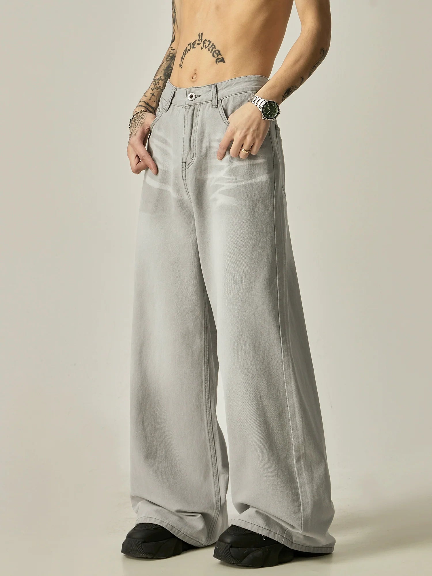 Oversized Vintage Wash Wide-Leg Jeans