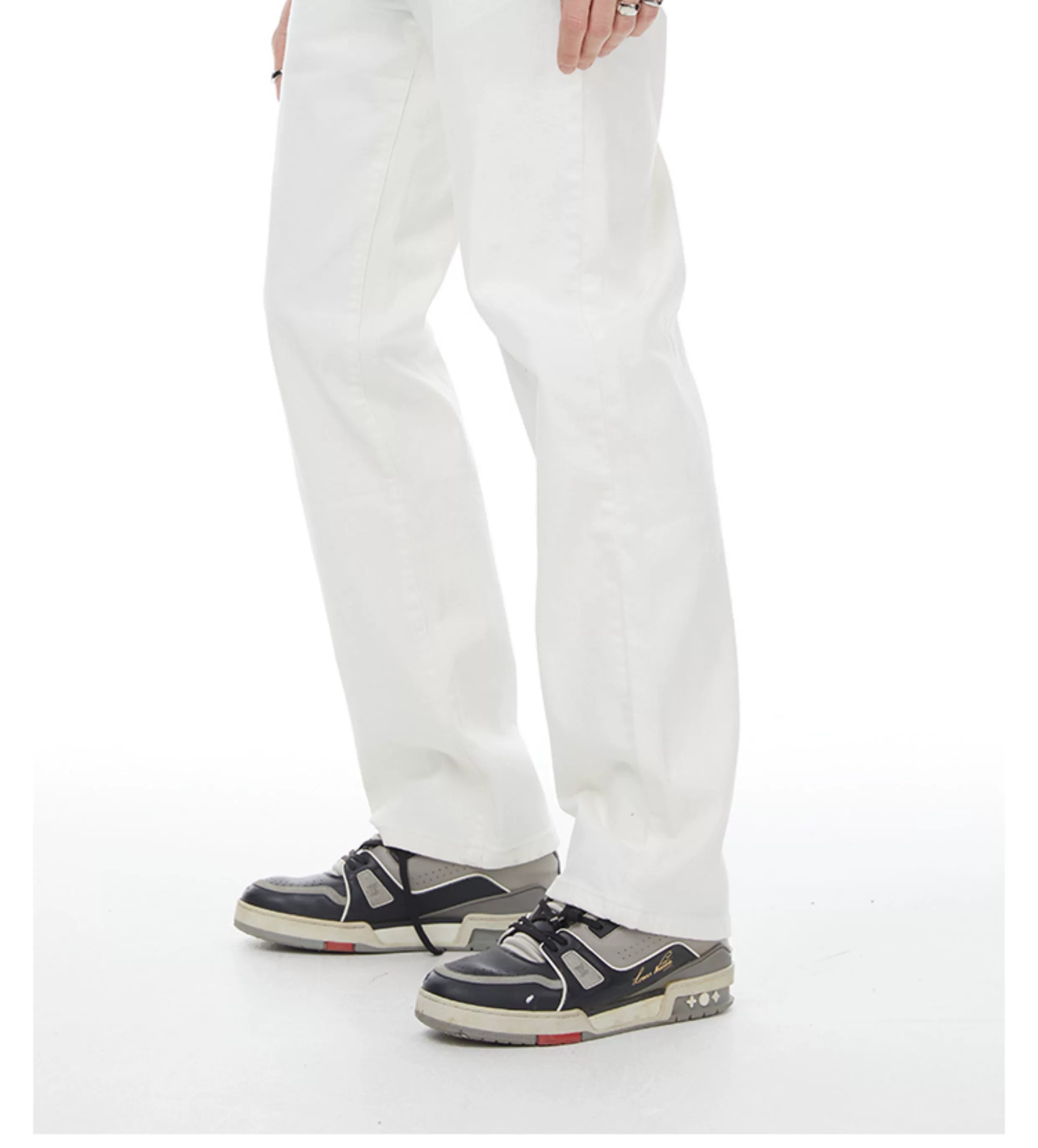 Vintage Light Wash Straight-Leg Jeans