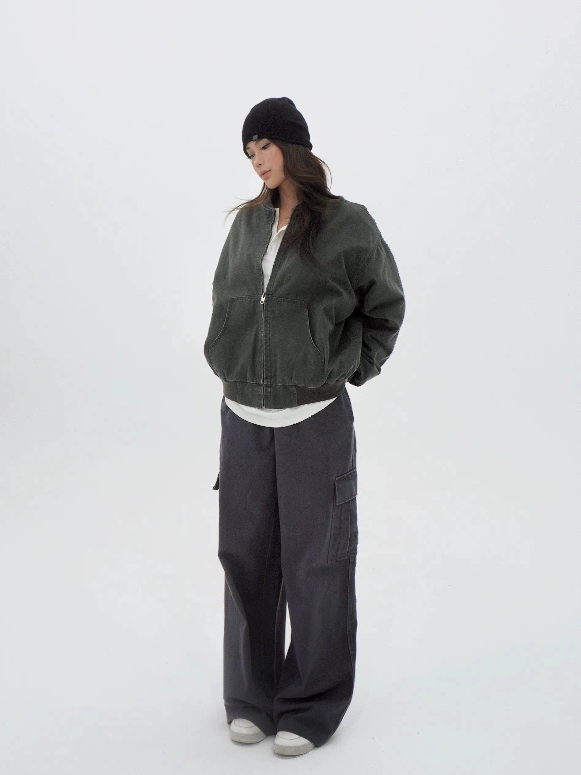 Mid-Rise Wide-Leg Cargo Pants