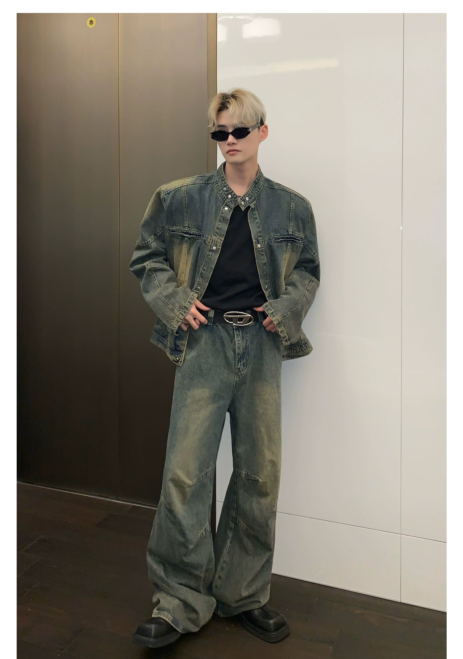 Wide-Leg Faded Distressed Jeans with Unique Seam Detailing
