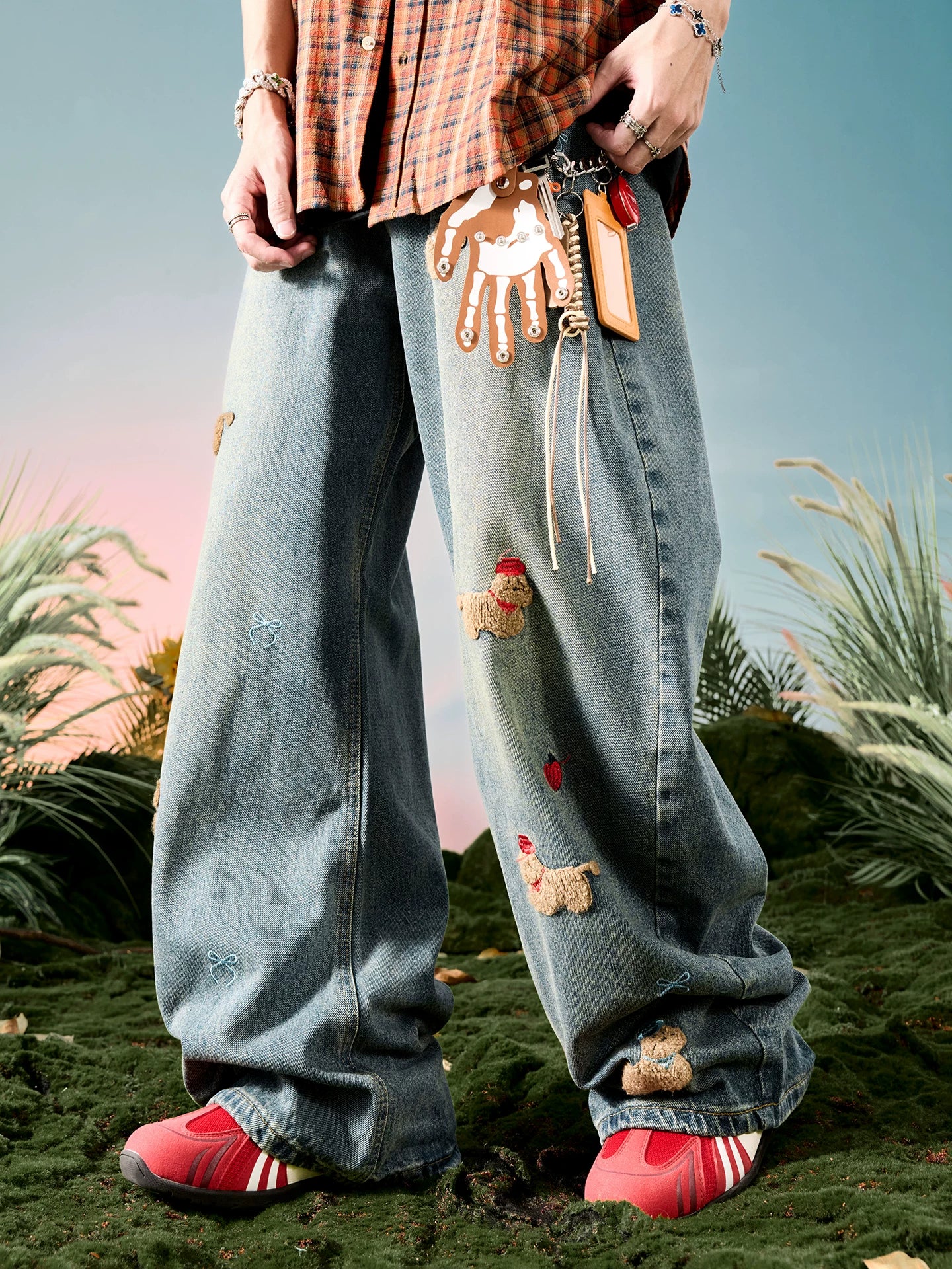 Embroidered Dog Patch Baggy Jeans