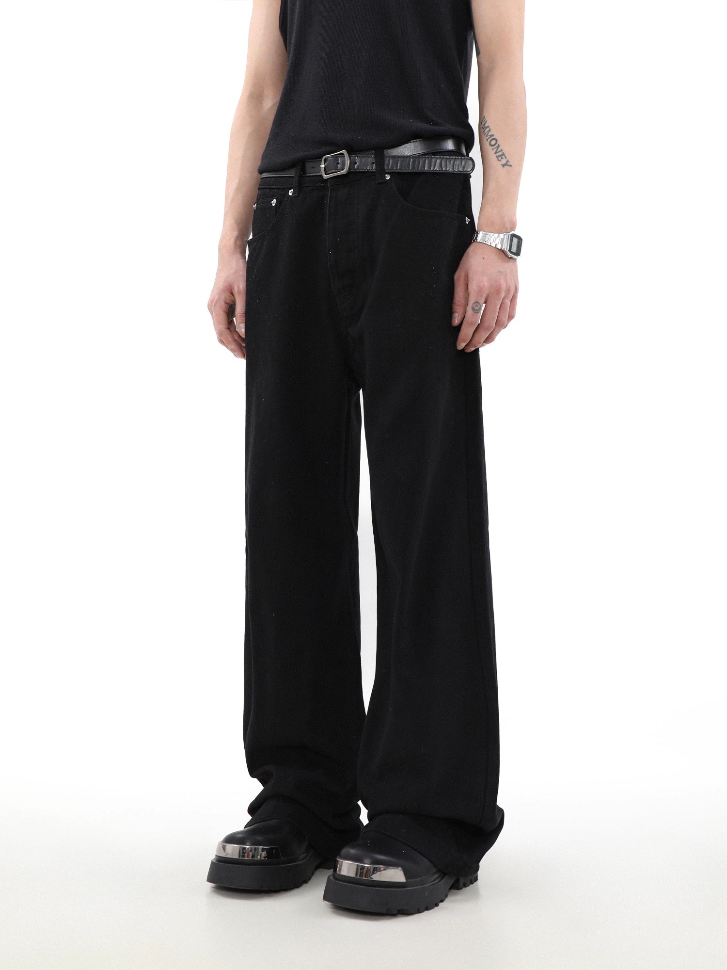 Noir Axis Clean Wide Jeans