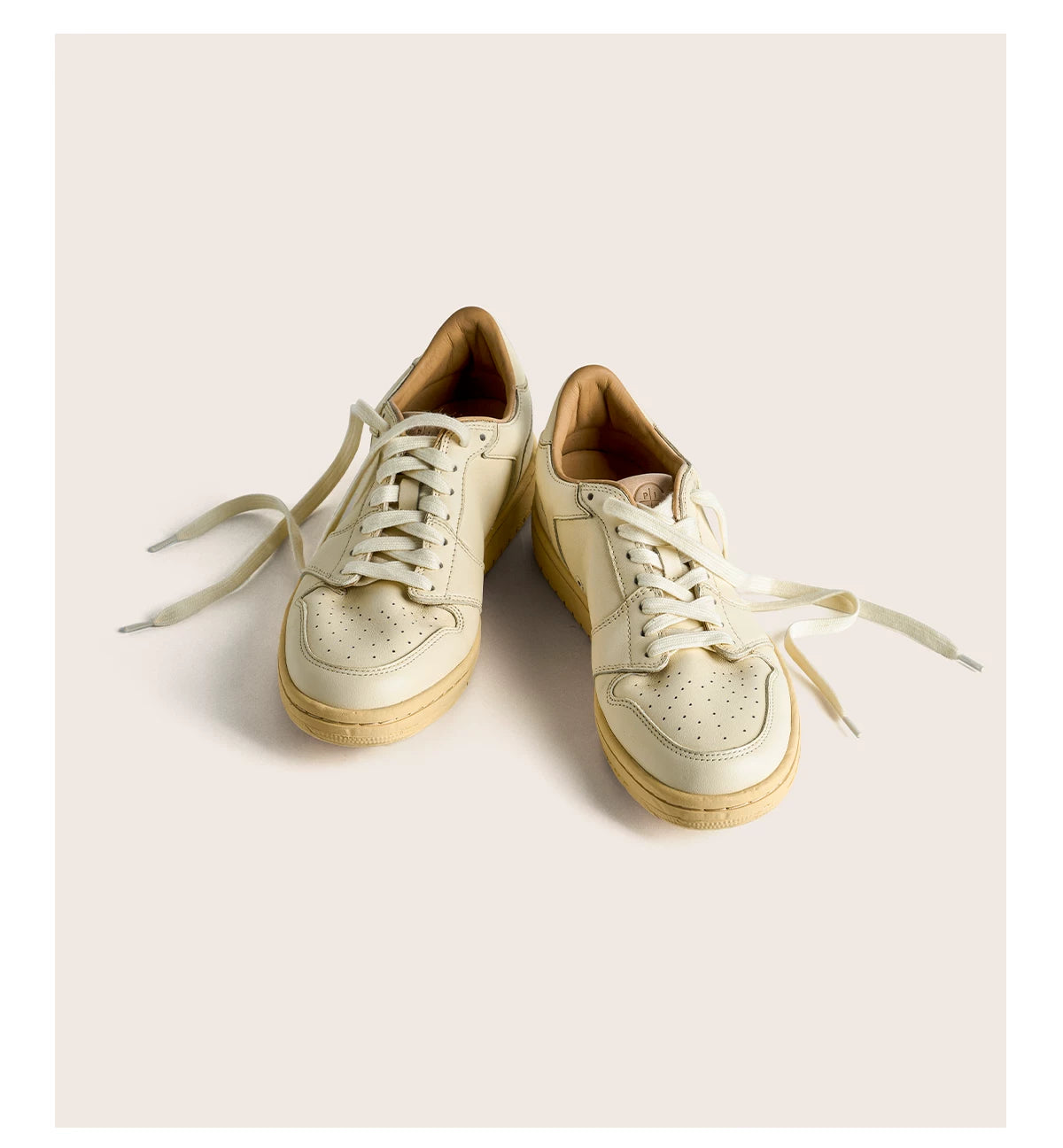 Vintage Court Cowhide Leather Sneakers