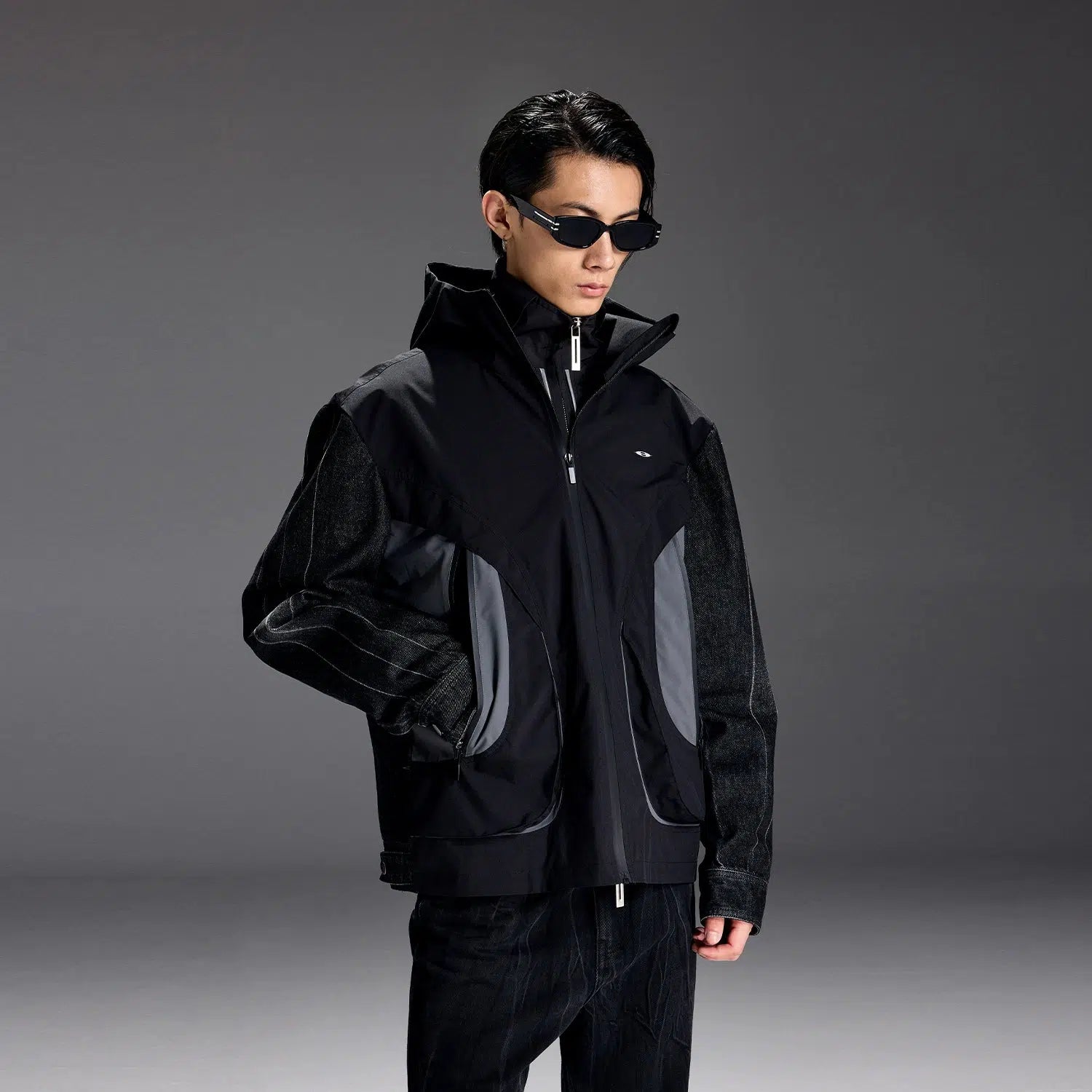 Hooded Jacket with Denim Sleeves - chiclara