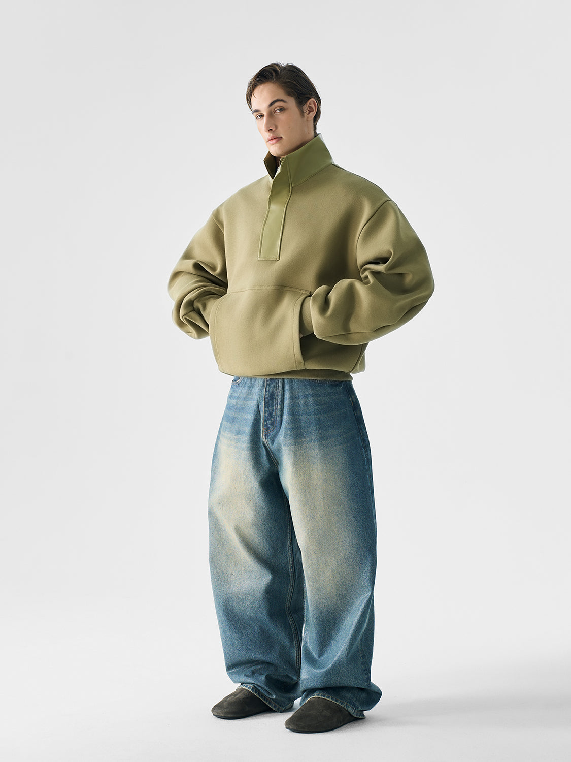 Vintage Waxed Finish Wide-Leg Jeans