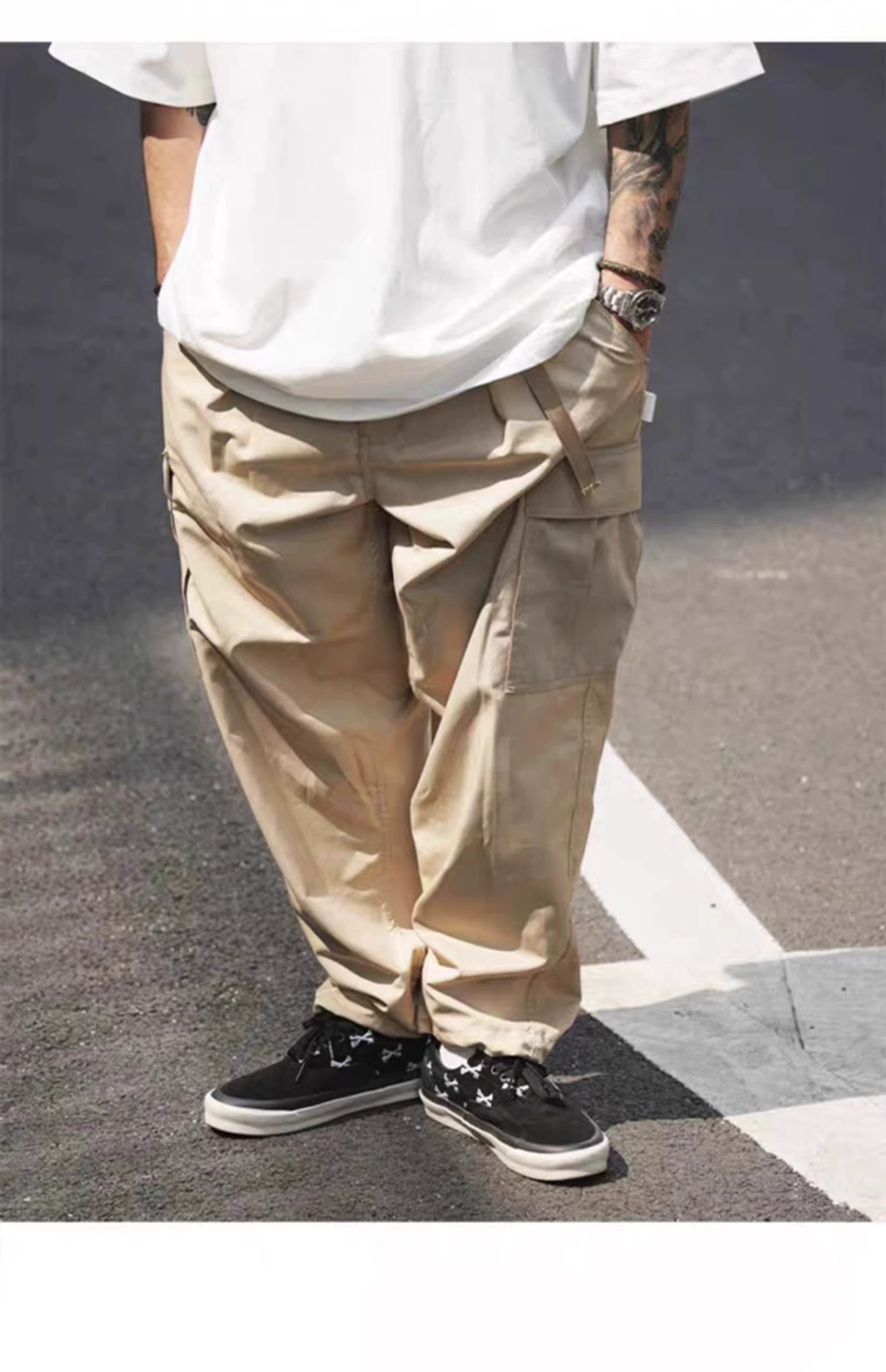 Straight-Leg Cargo Pants with Large Pockets