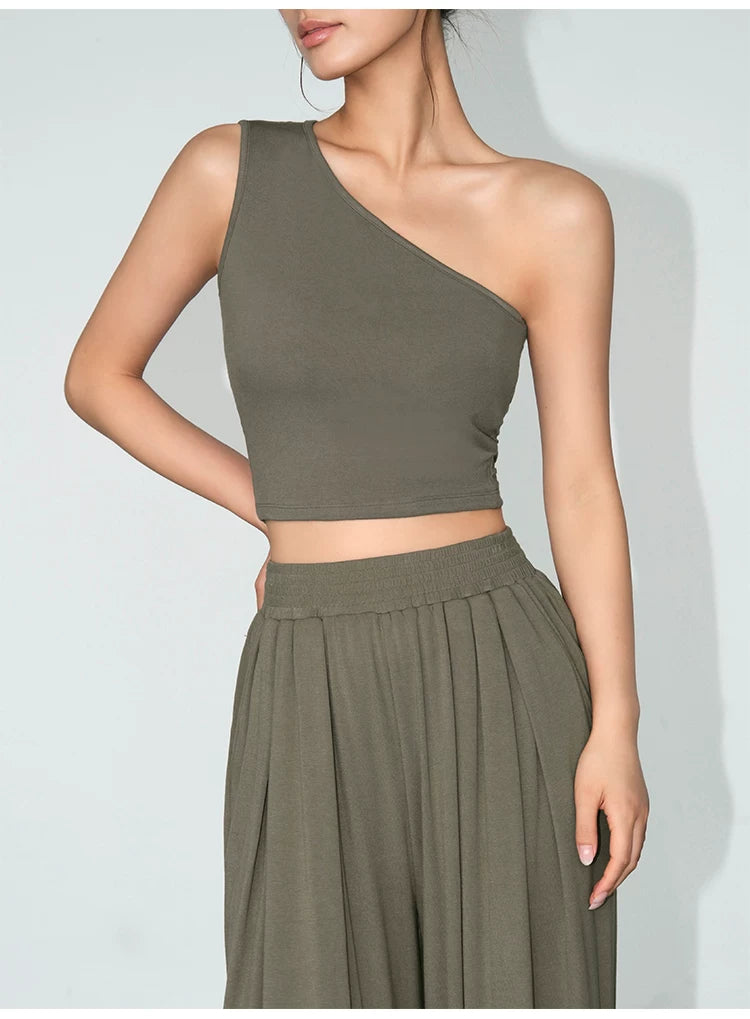 Asymmetry Chic One‑Shoulder Crop Top