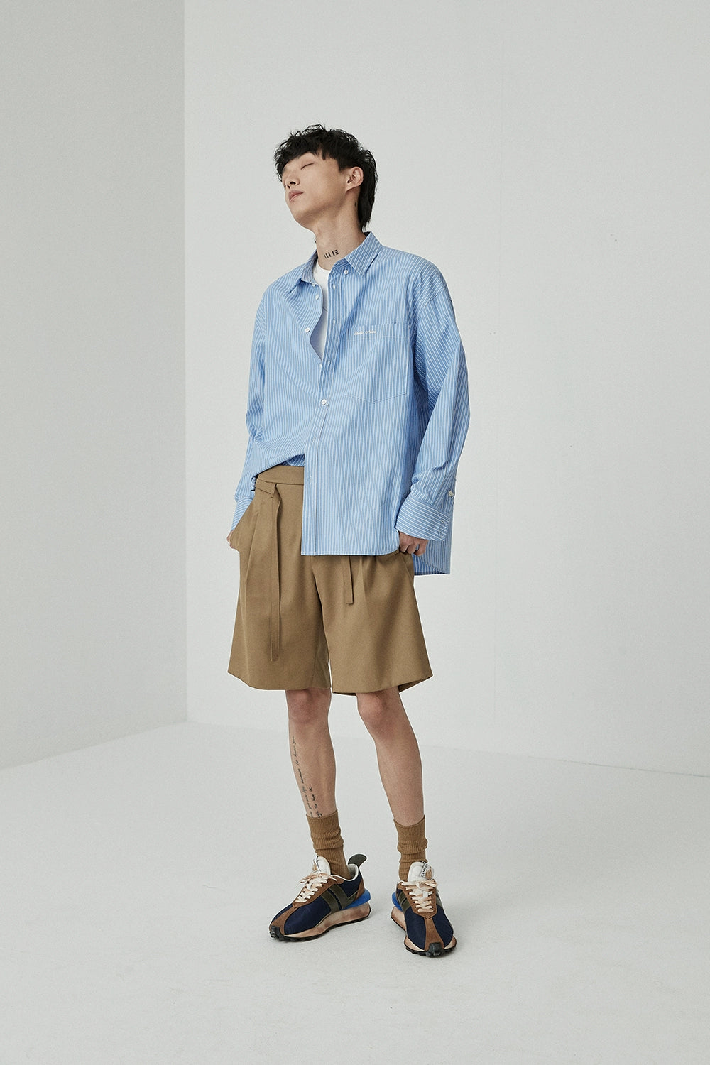 Drawstring Single-Pleat Shorts